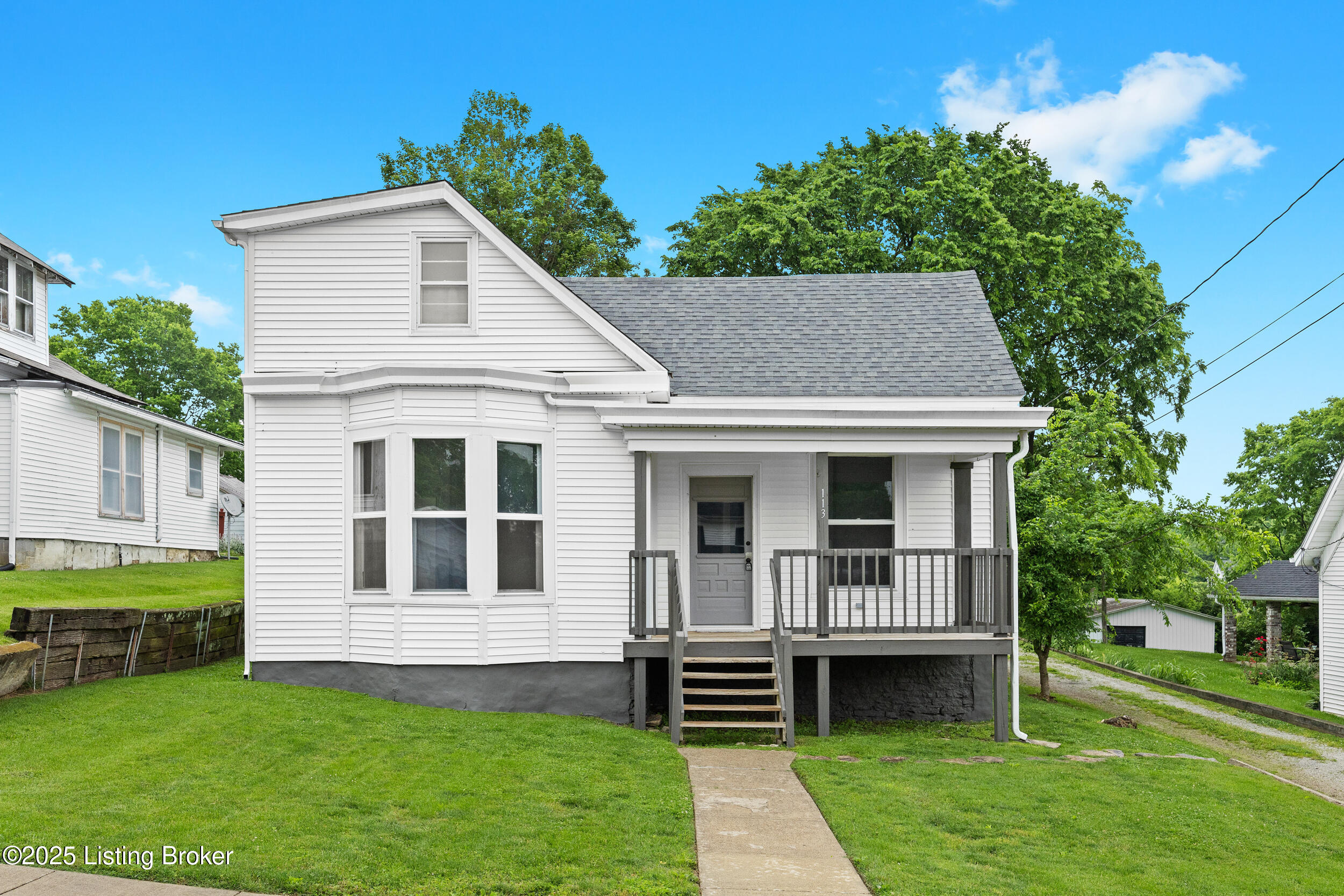 113 McKay Ave