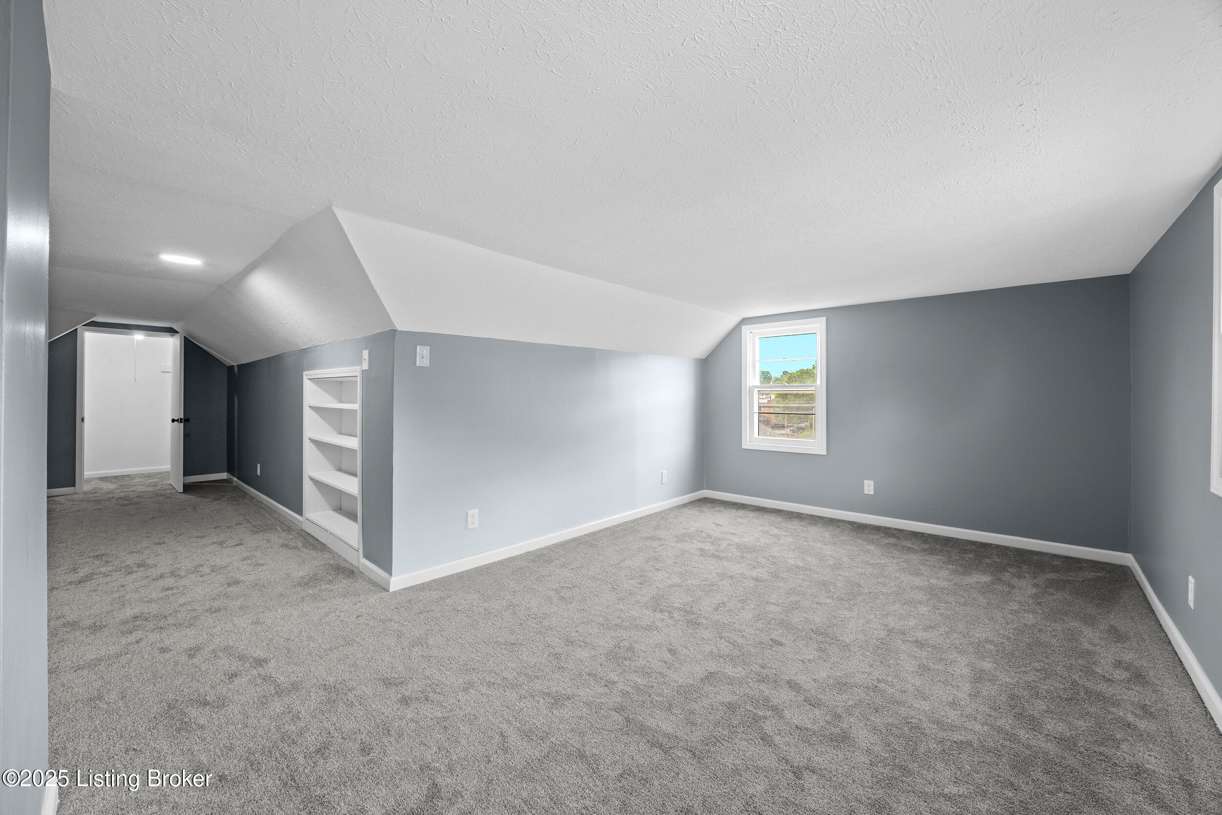 113 McKay Ave