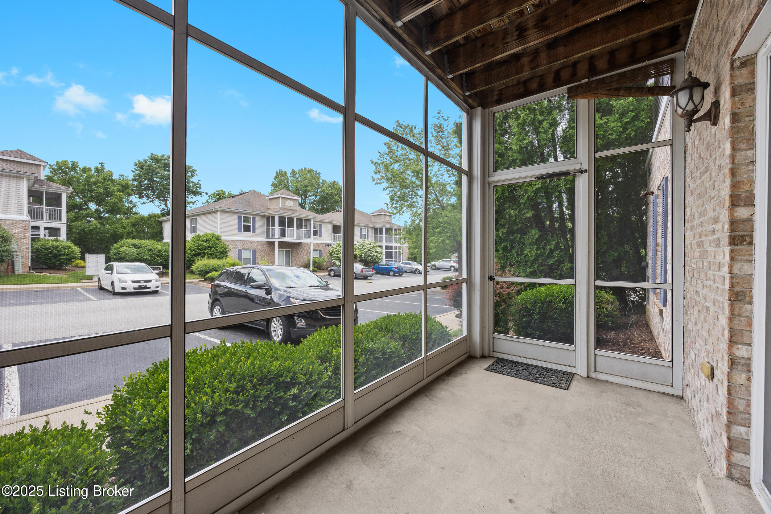 5305 Carolina Crossings Way, 101