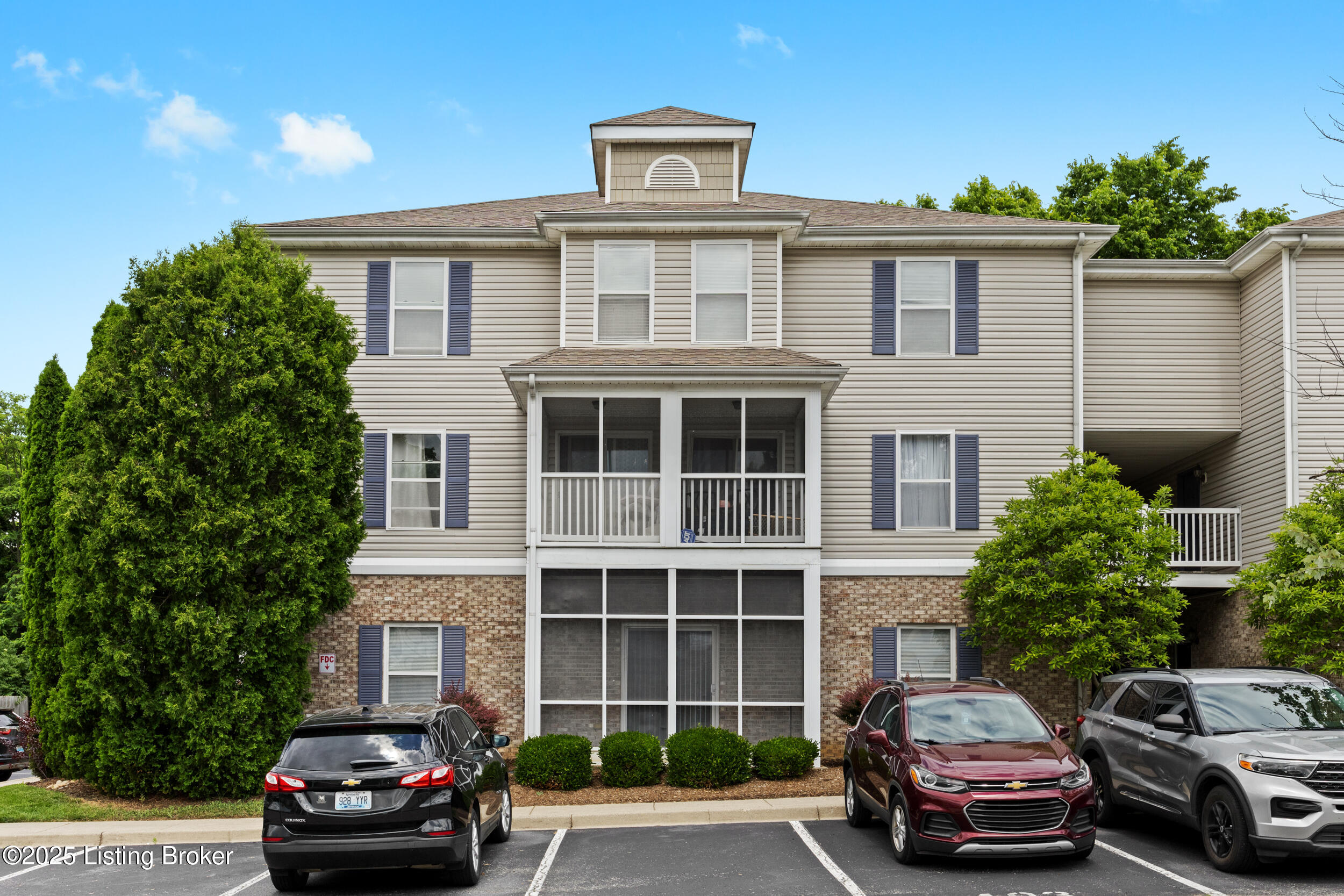 5305 Carolina Crossings Way, 101