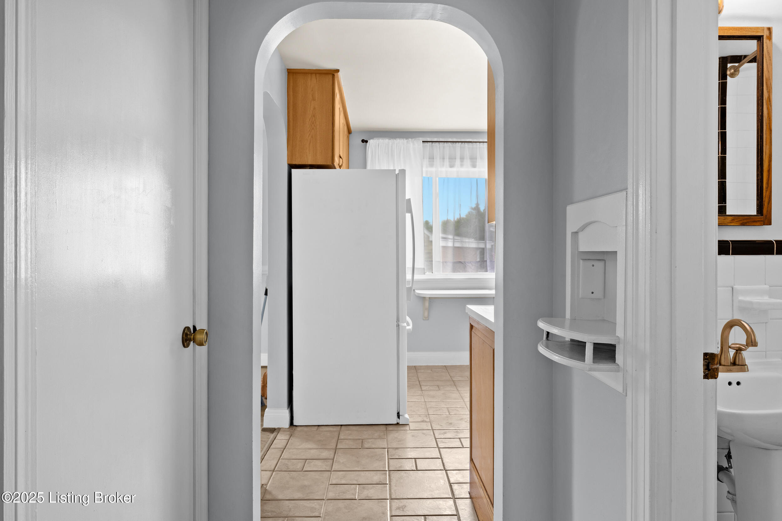 1109 Forrest View Dr