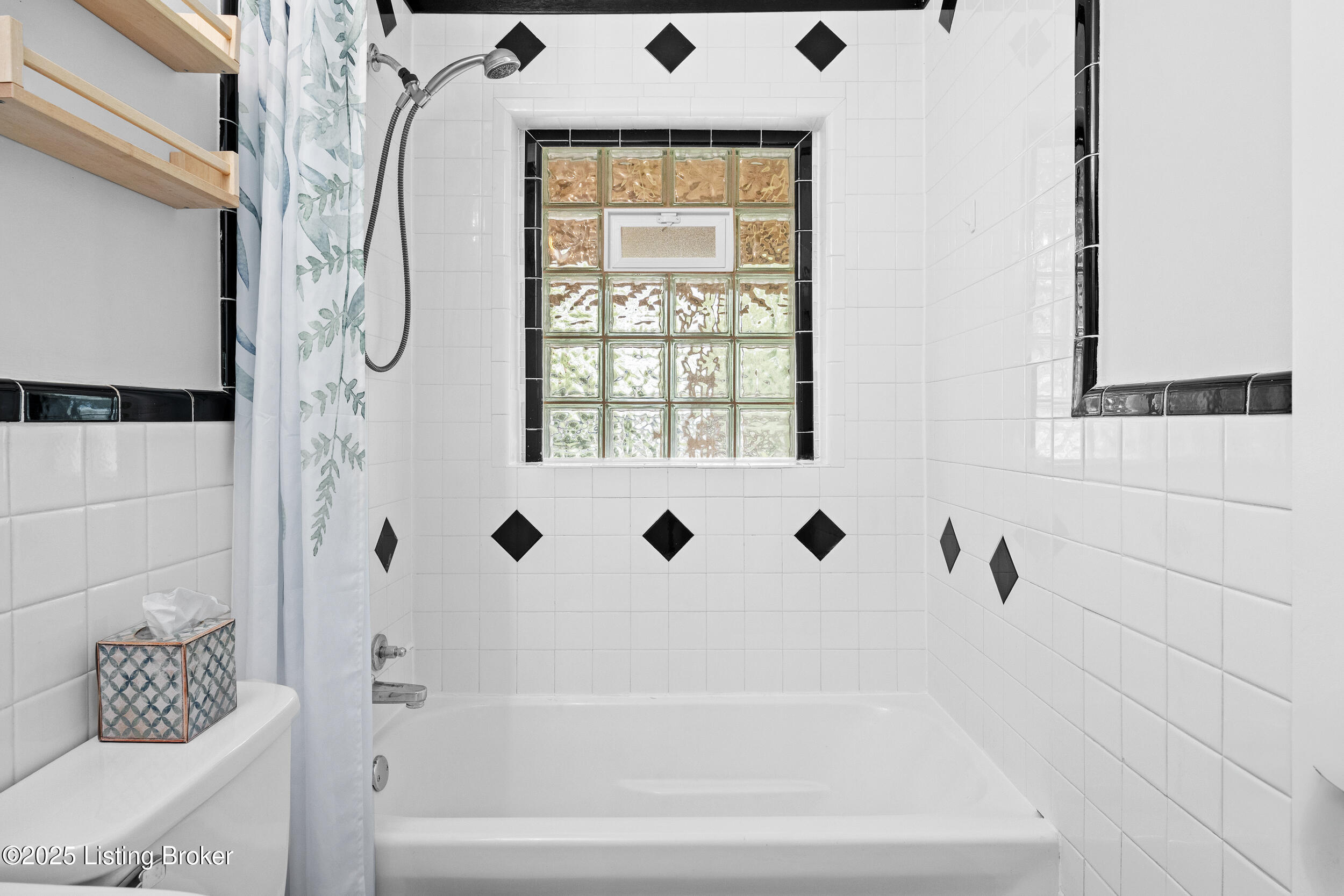 1109 Forrest View Dr