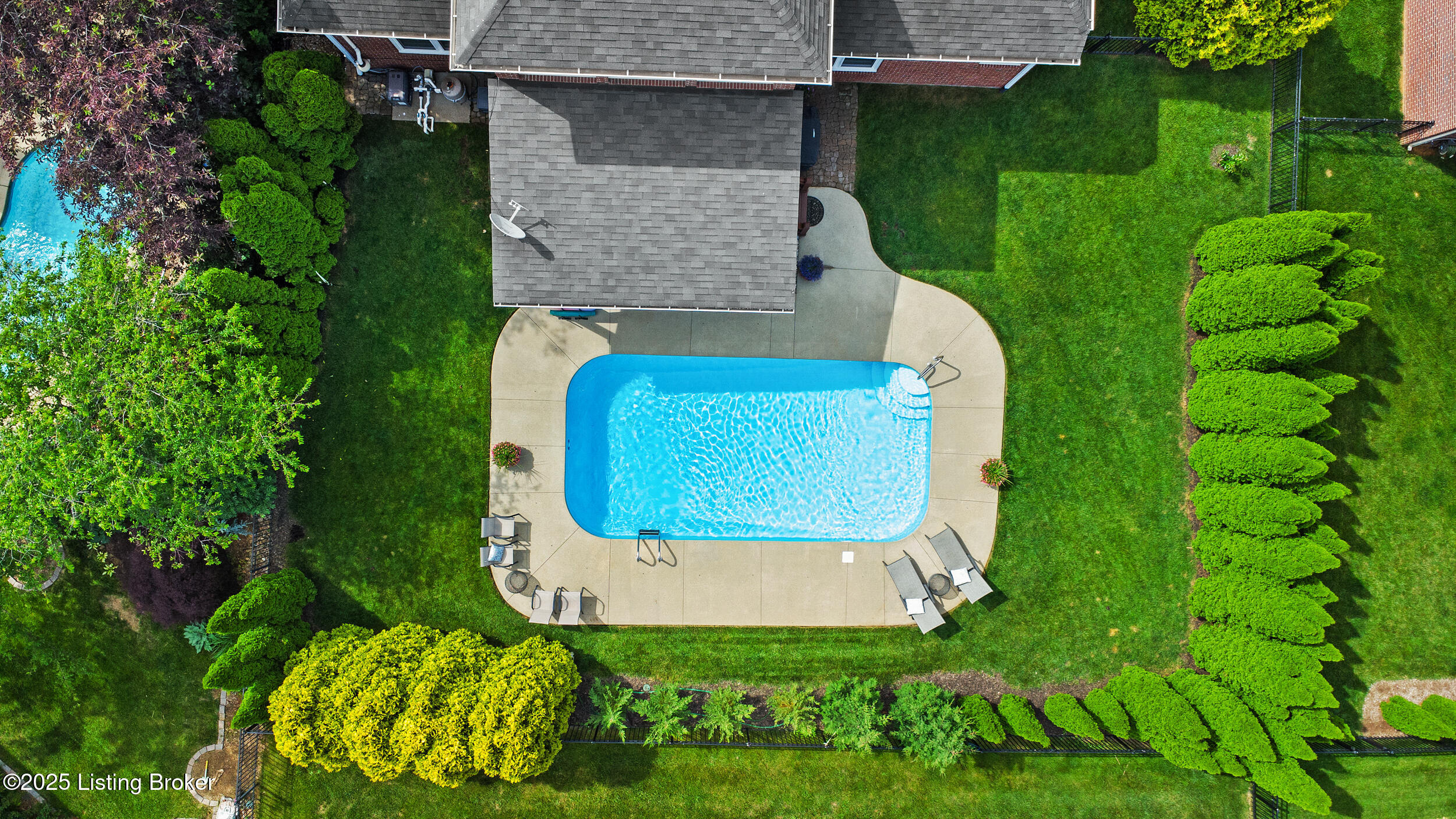 2208 Claymore Cir