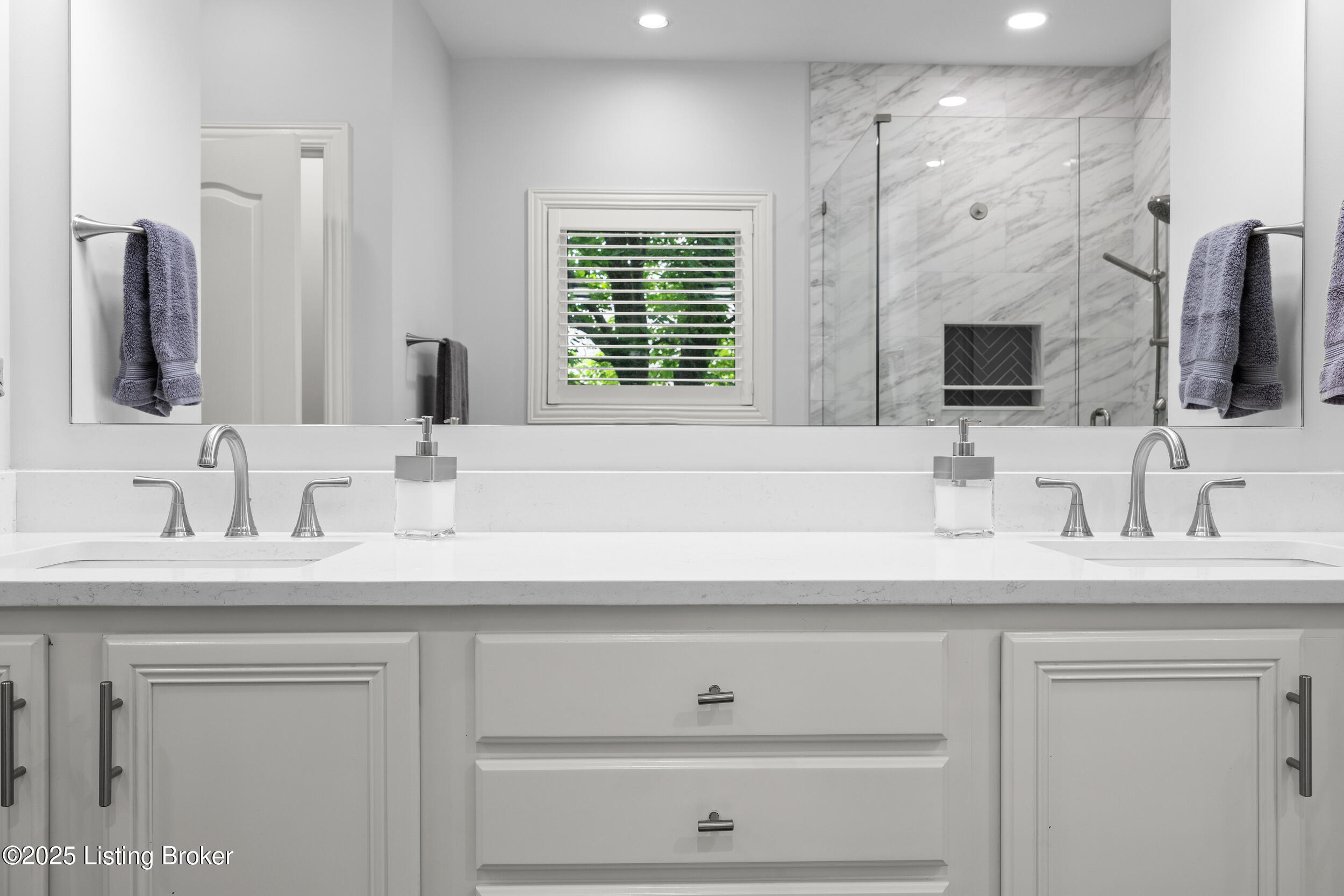 2208 Claymore Cir