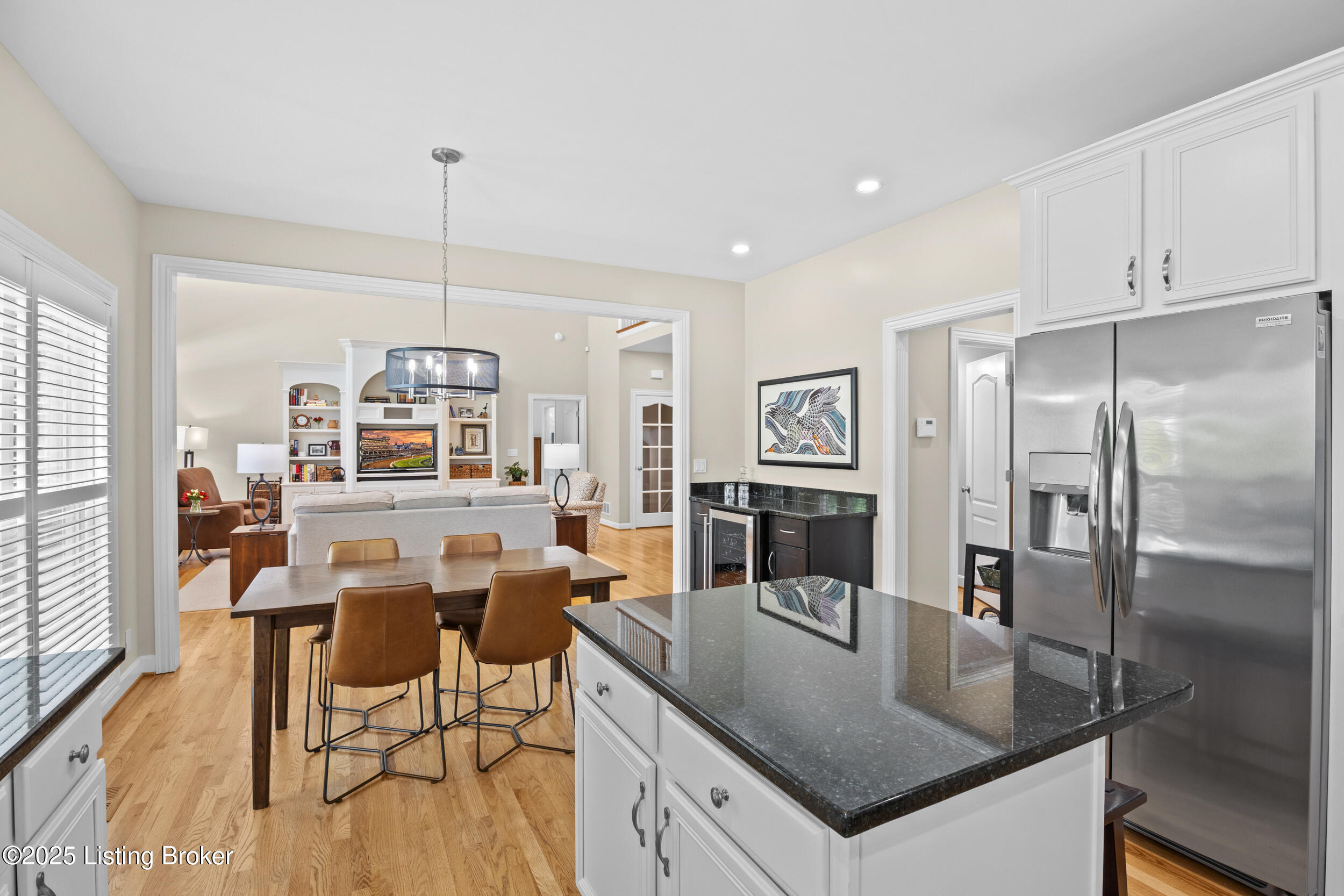 2208 Claymore Cir