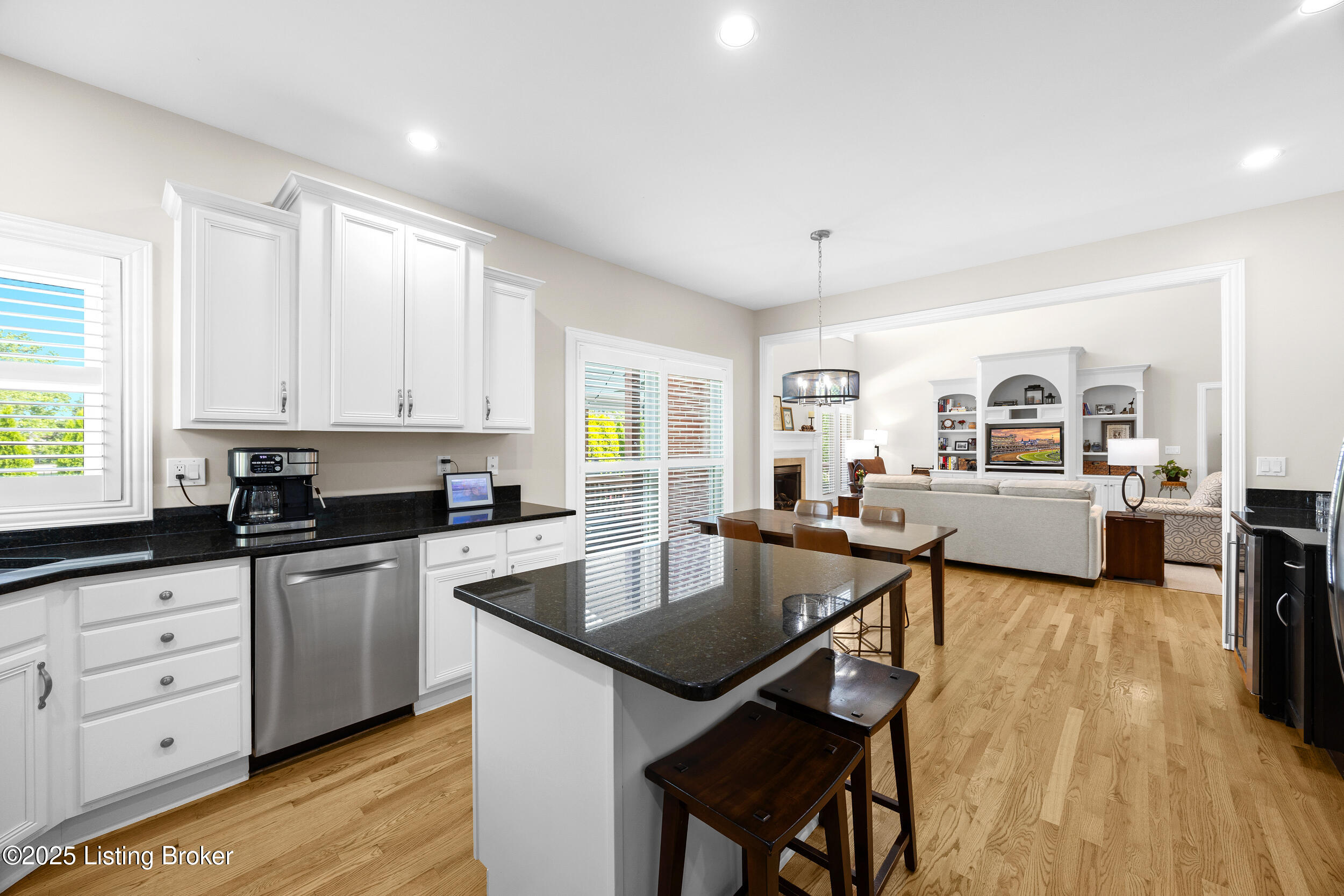 2208 Claymore Cir
