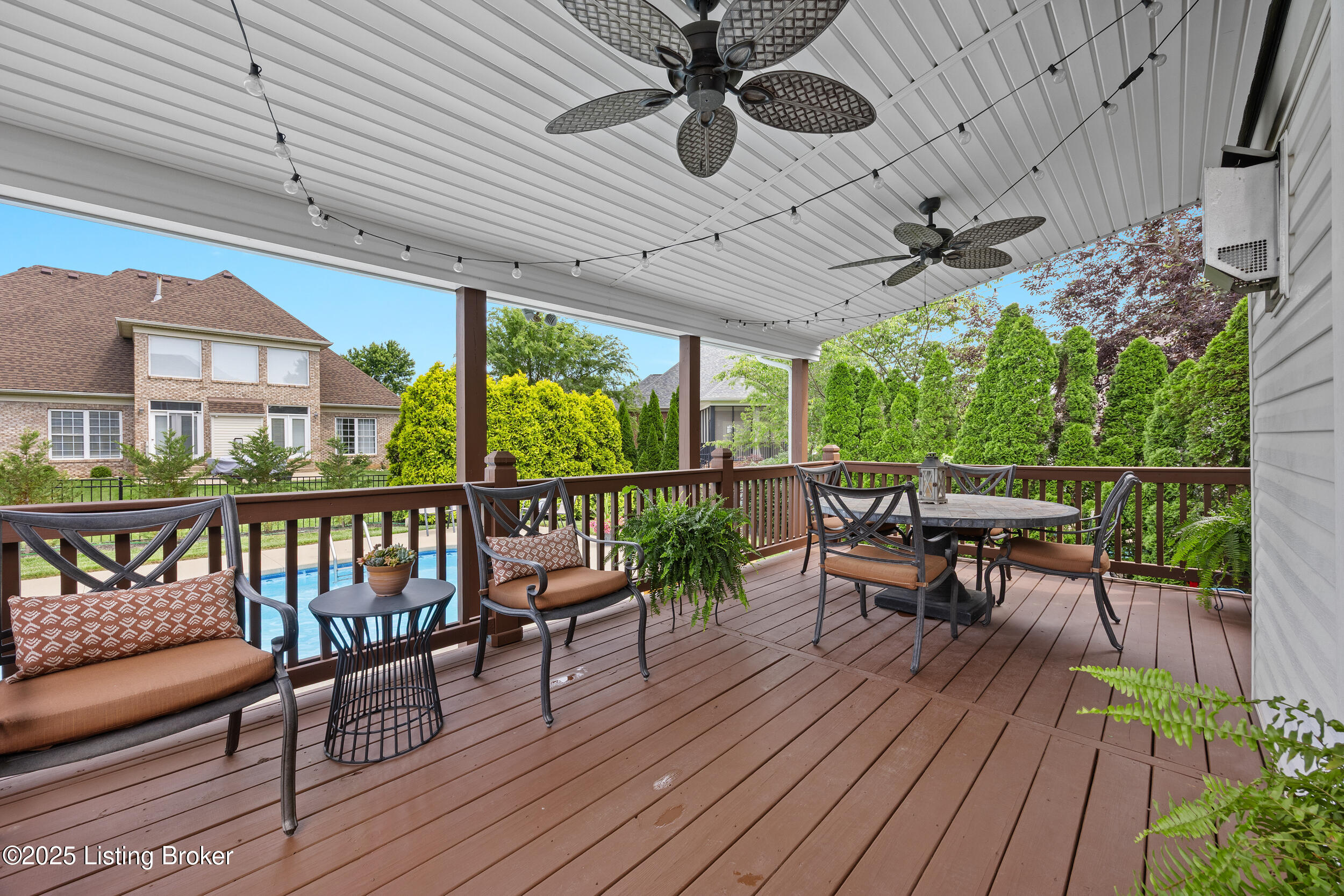 2208 Claymore Cir
