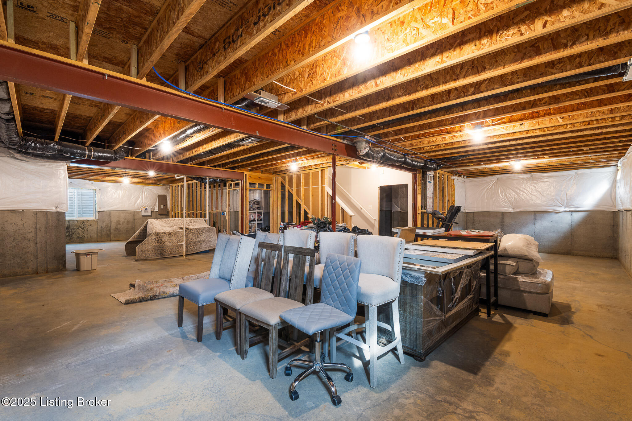 2004 Scenic Lakes Dr