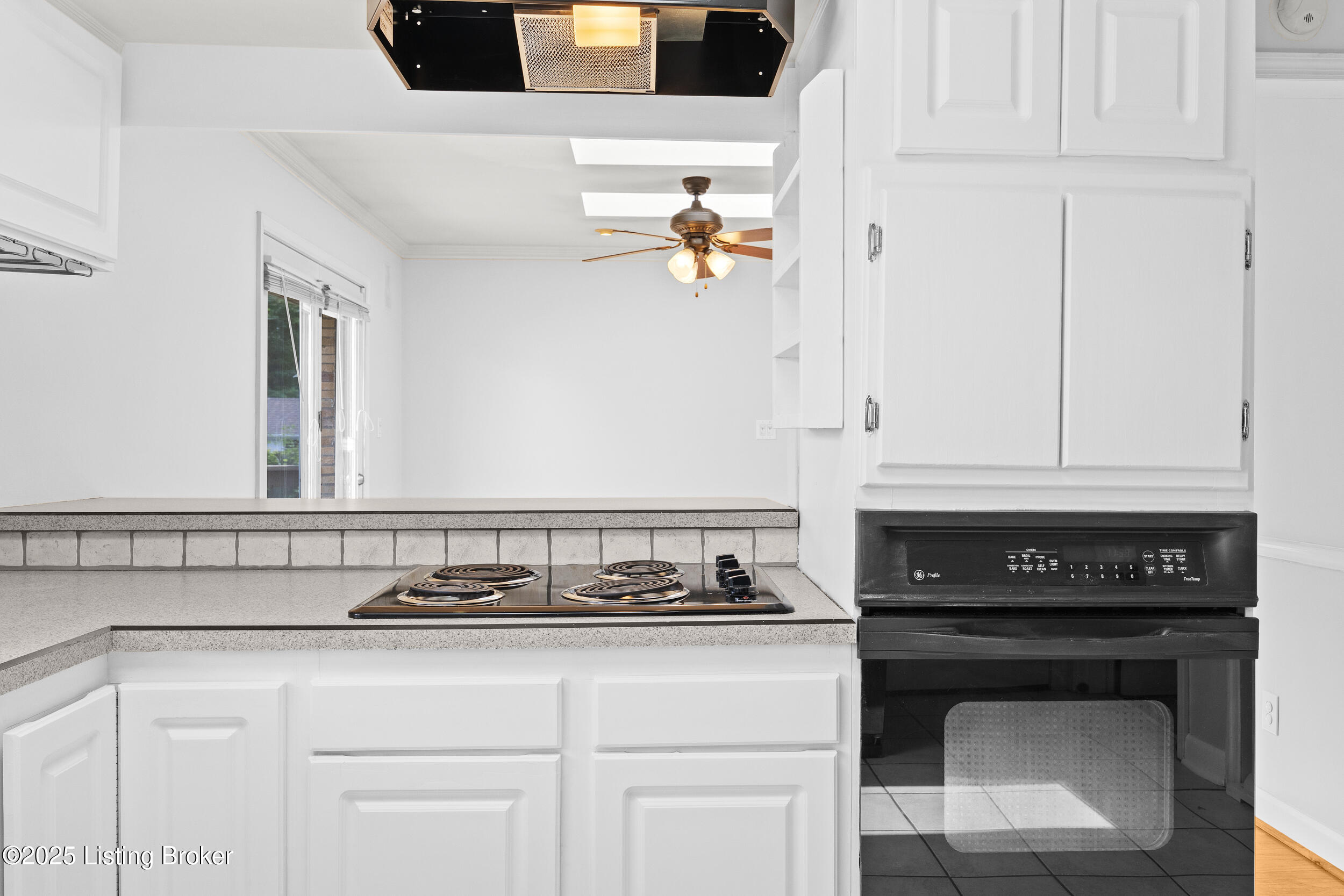 4205 Estate Dr