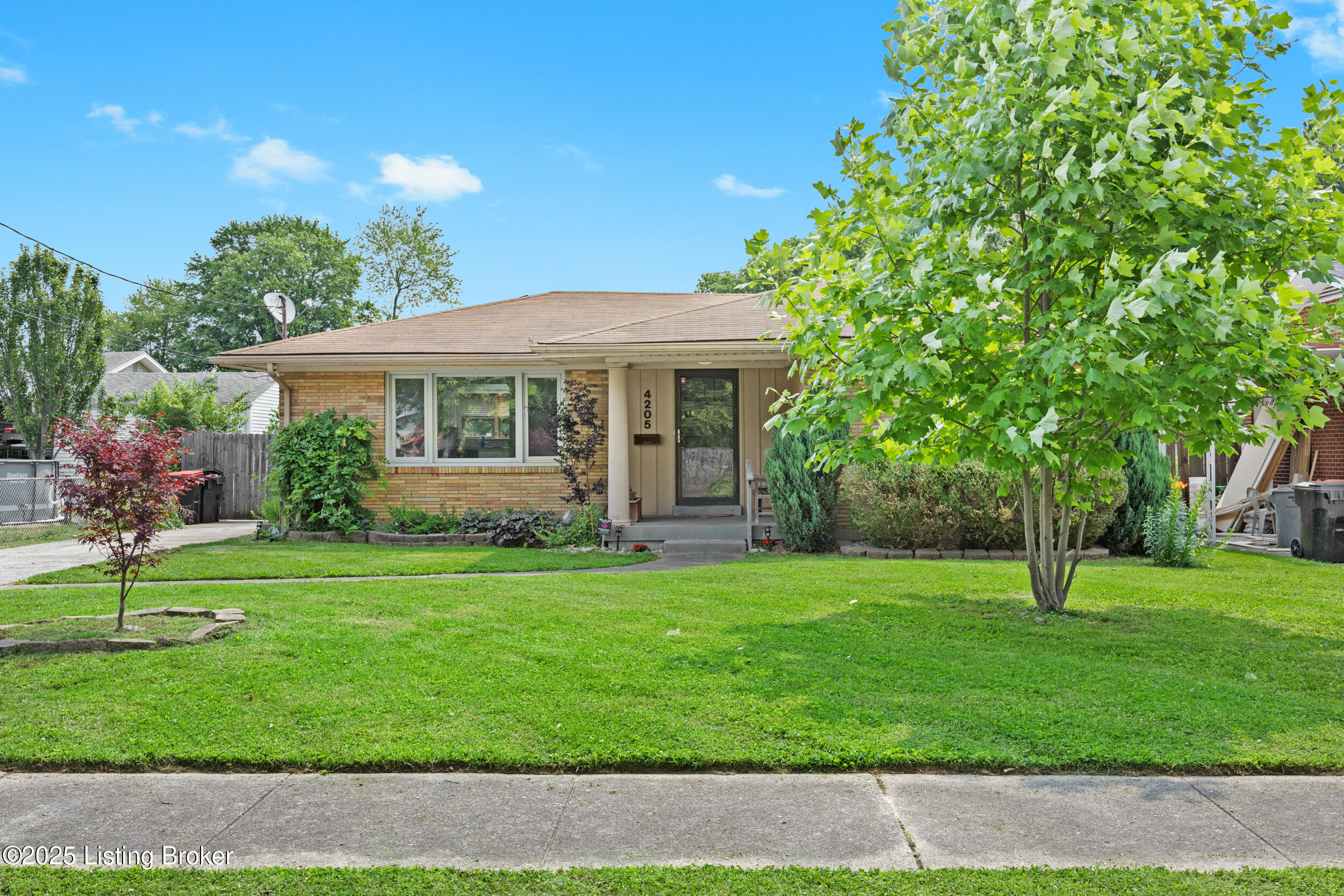 4205 Estate Dr