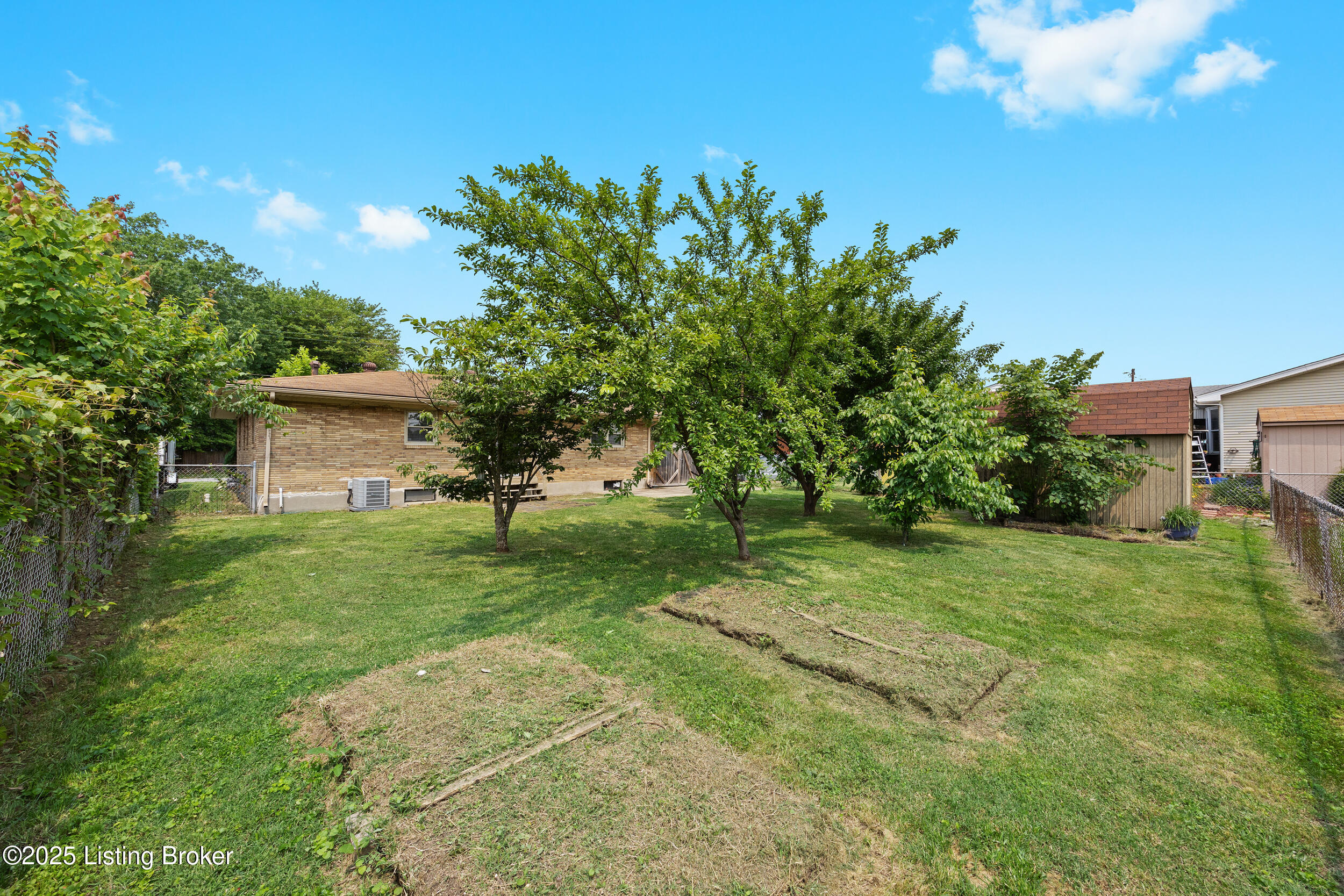 4205 Estate Dr
