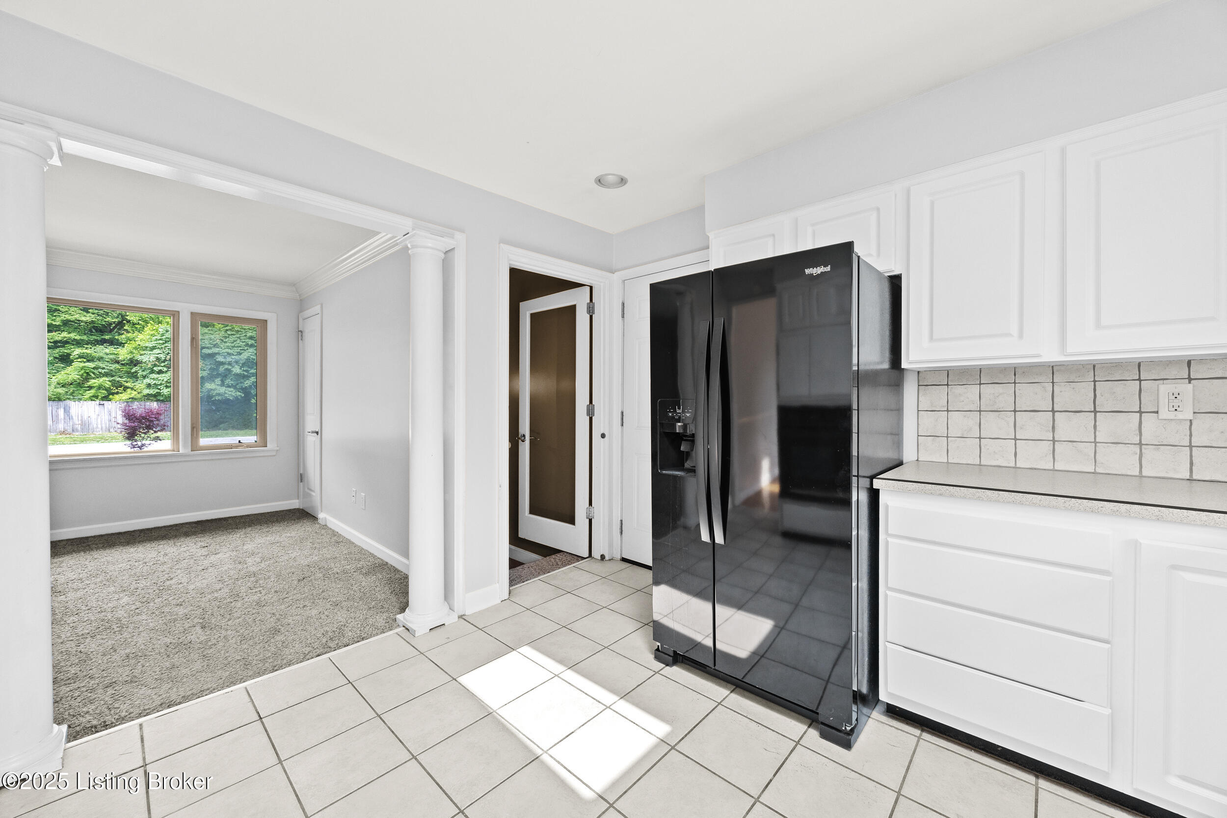 4205 Estate Dr