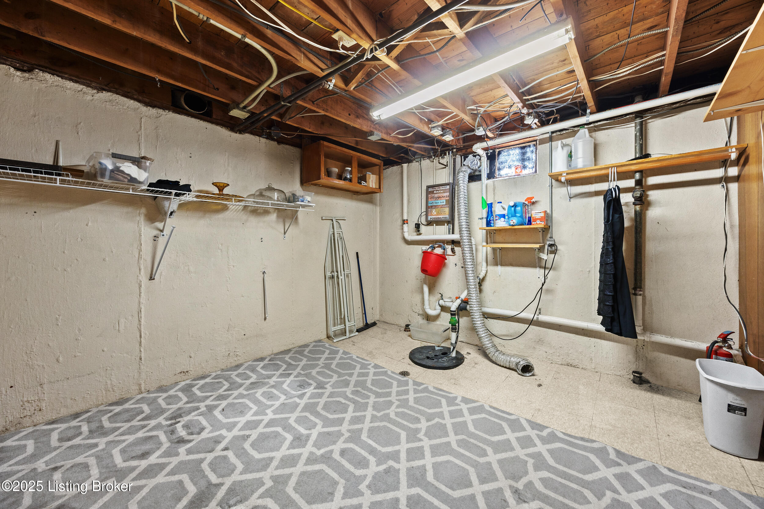 4205 Estate Dr
