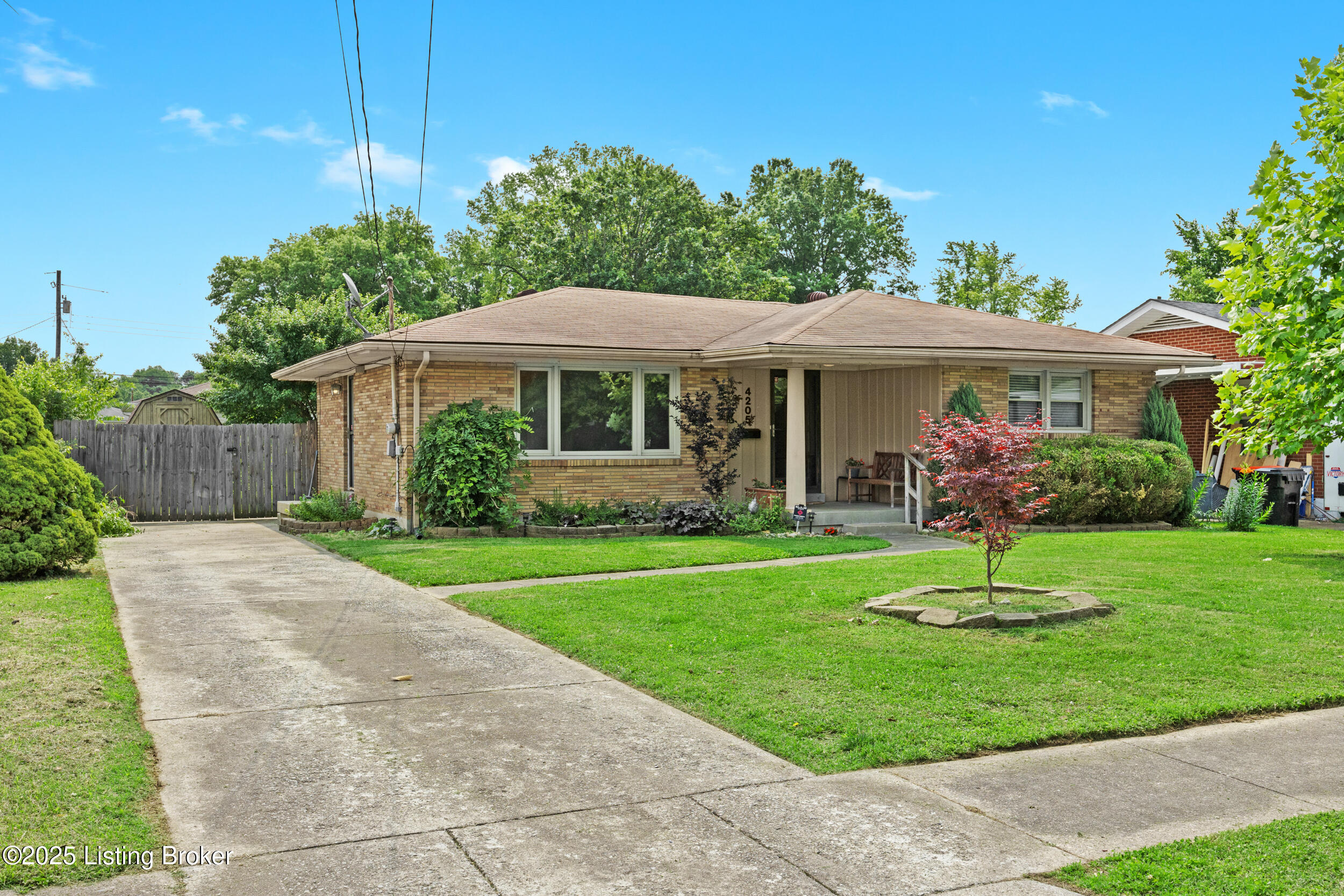 4205 Estate Dr