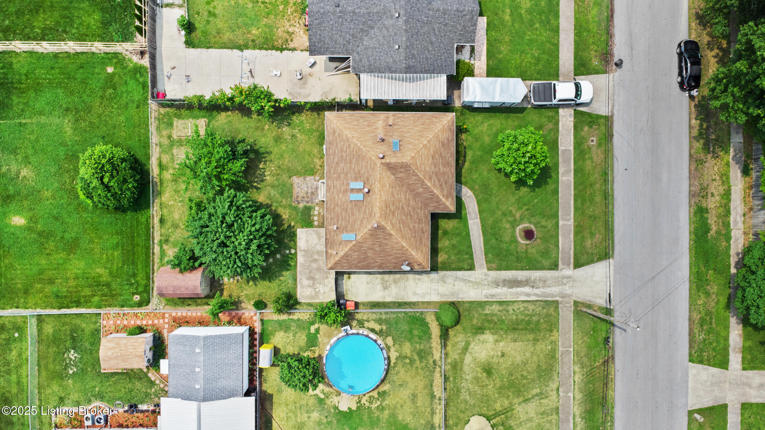 4205 Estate Dr