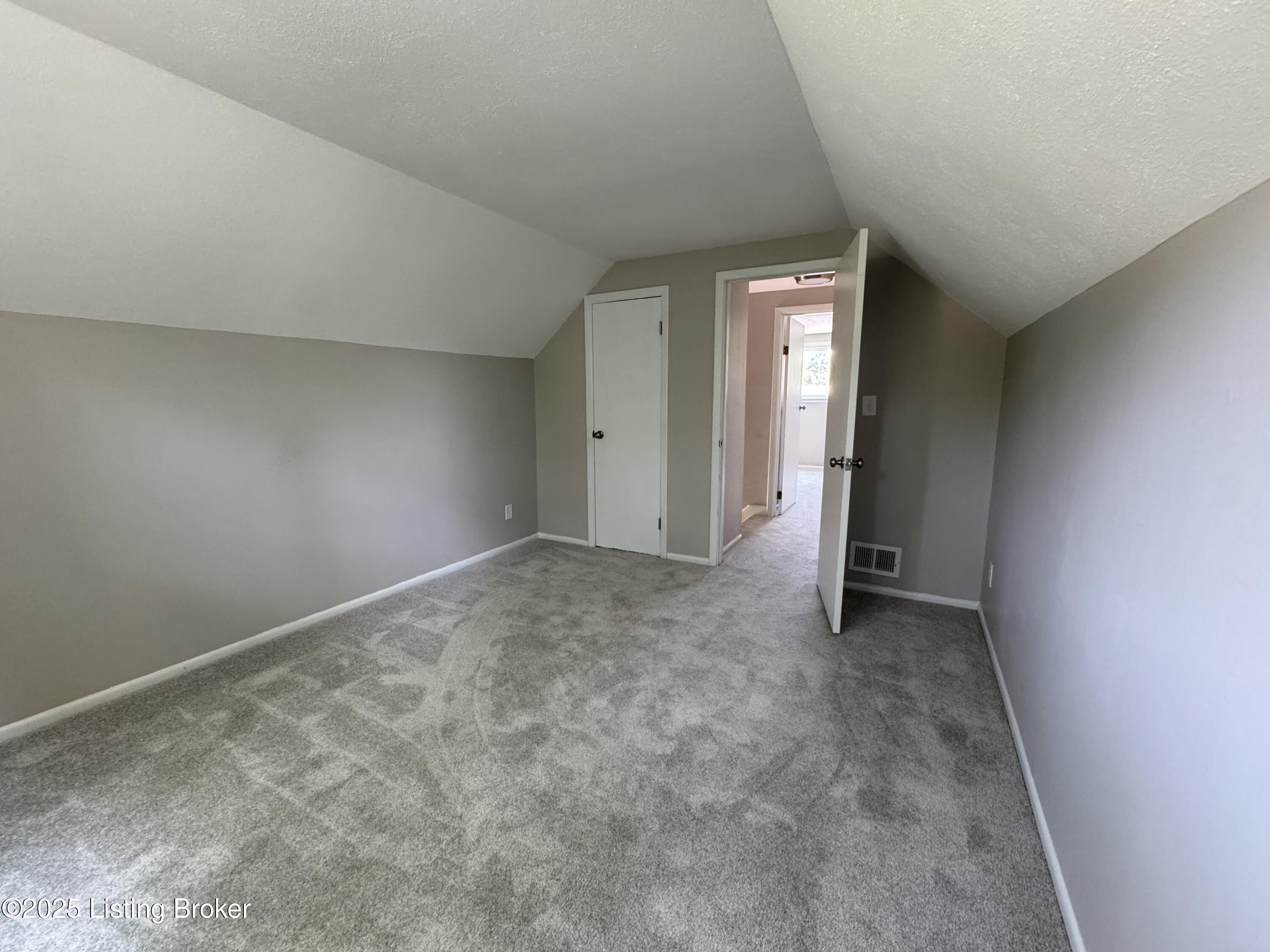 13332 Forge Cir
