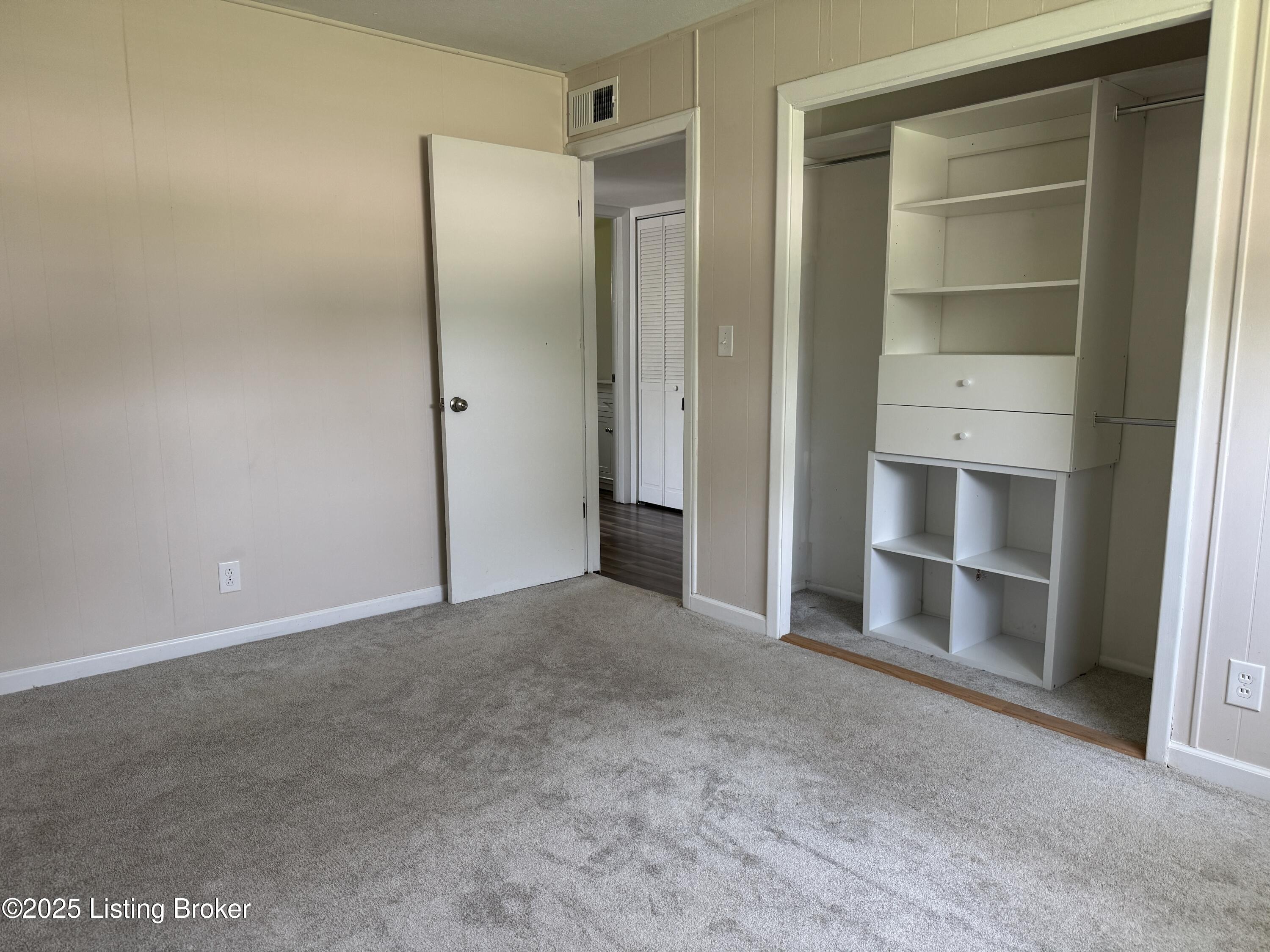 13332 Forge Cir