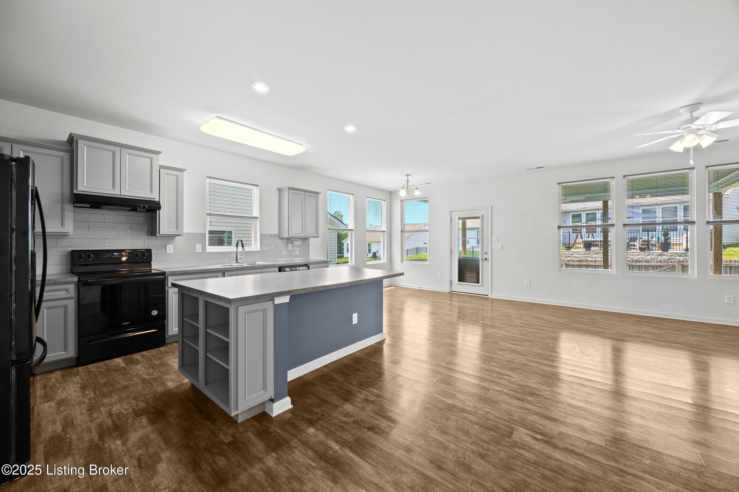 3703 Creekstone Bluff Blvd