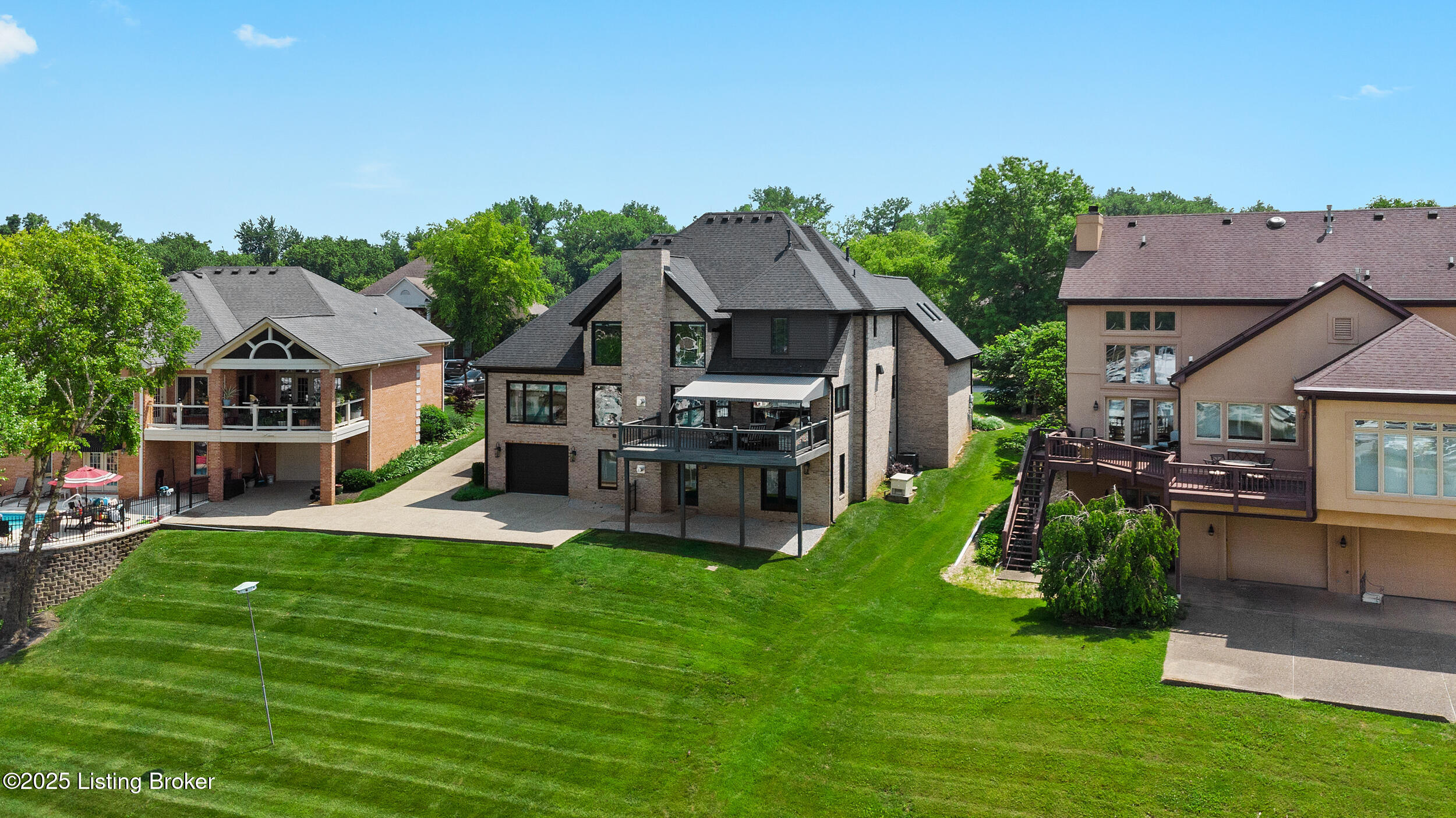 5404 River Creek Ct