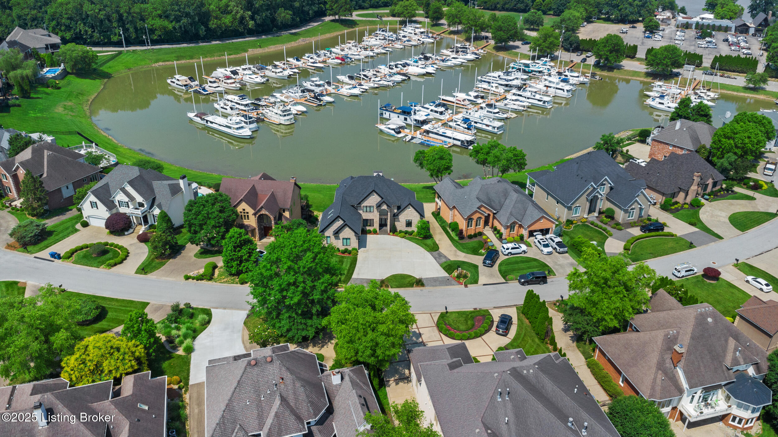 5404 River Creek Ct