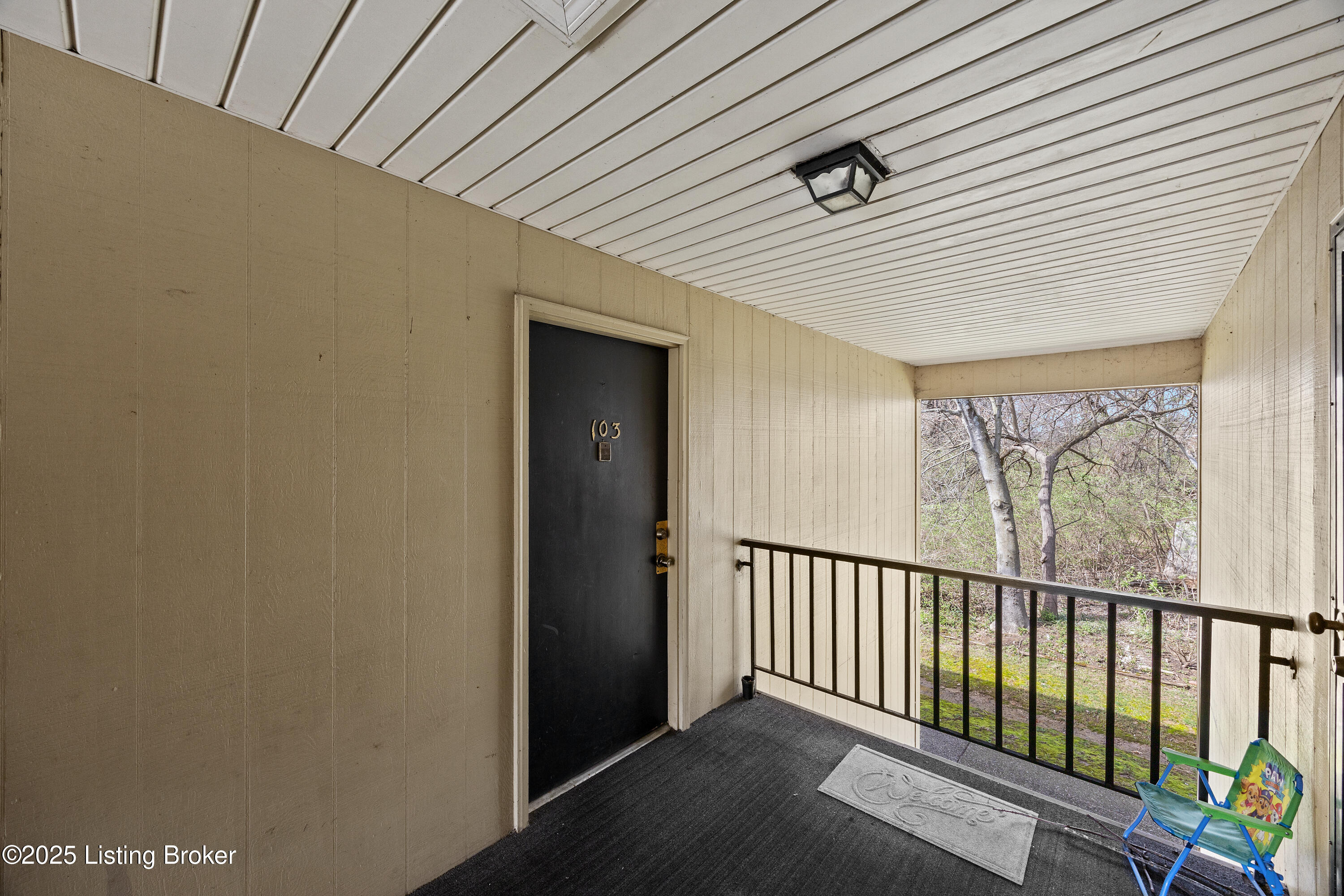 7050 Wildwood Cir, 103