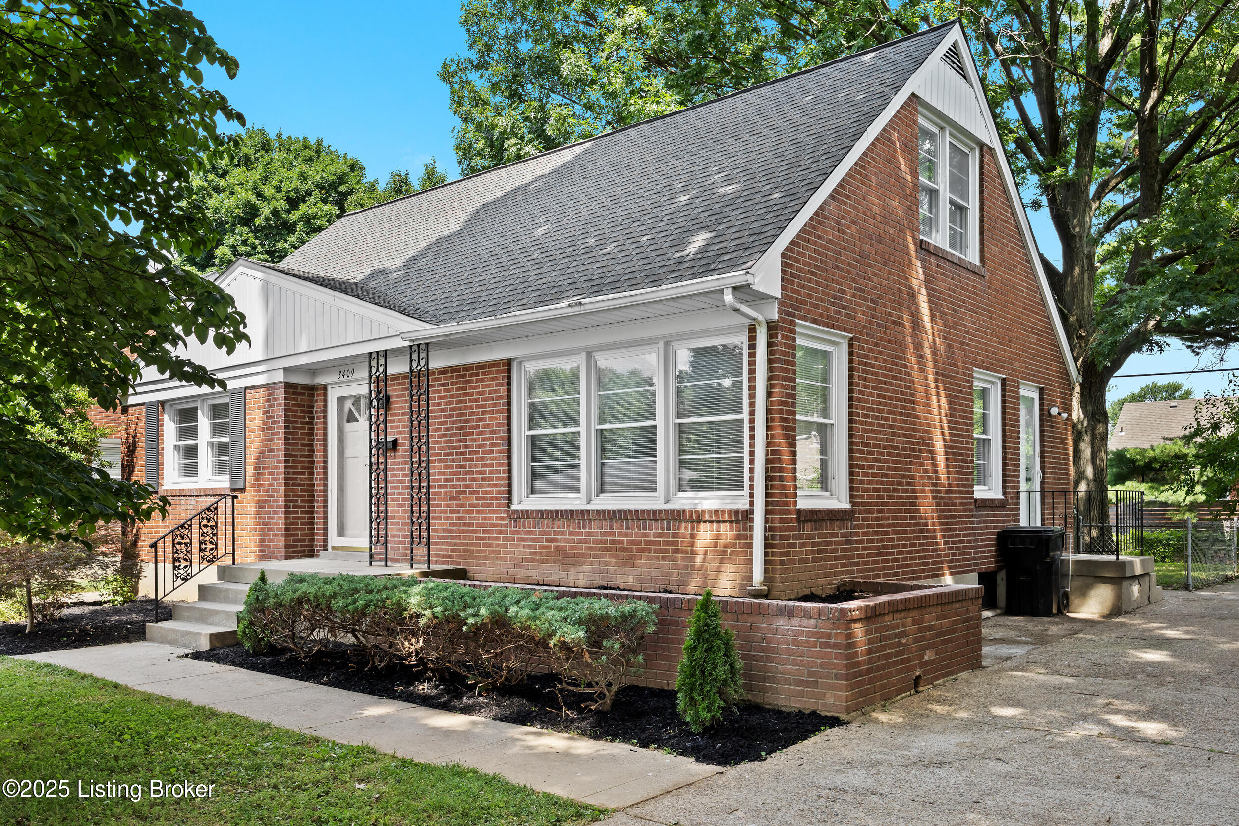 3409 Bryan Way