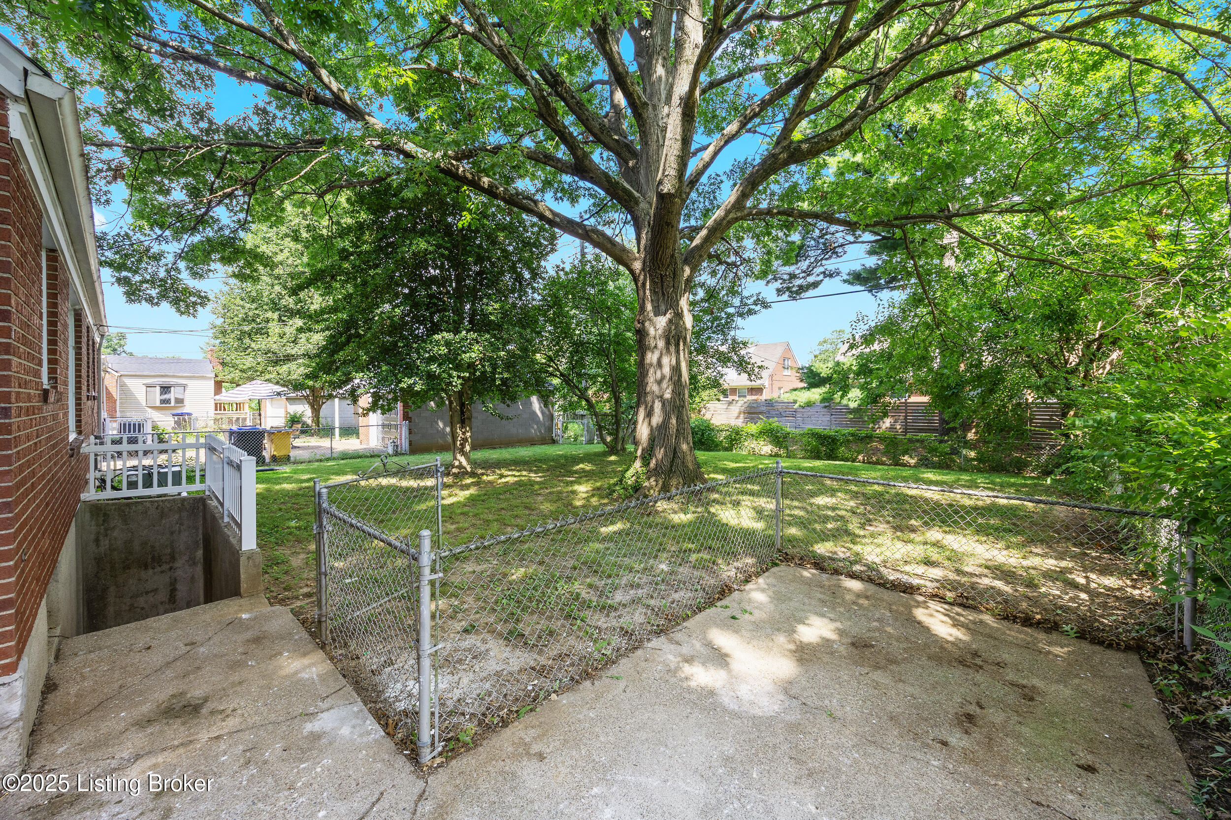 3409 Bryan Way