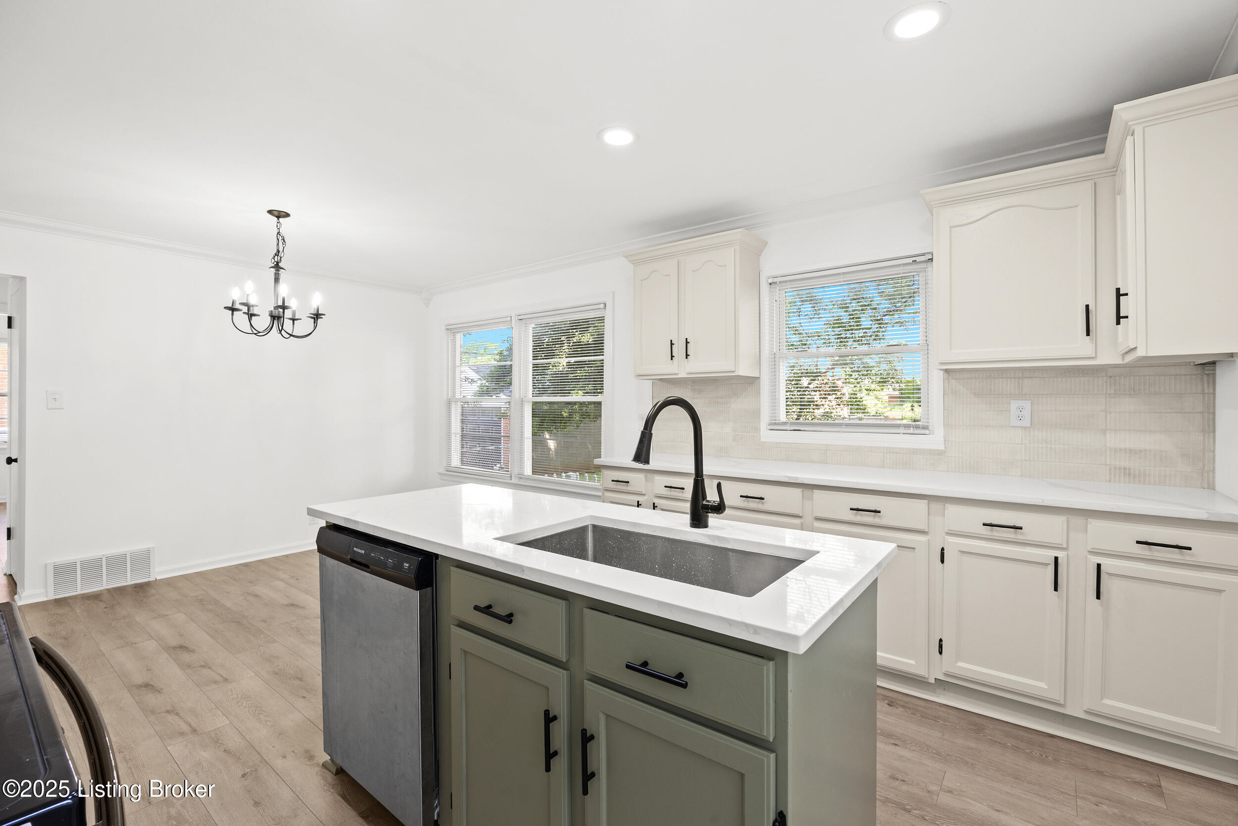 3409 Bryan Way