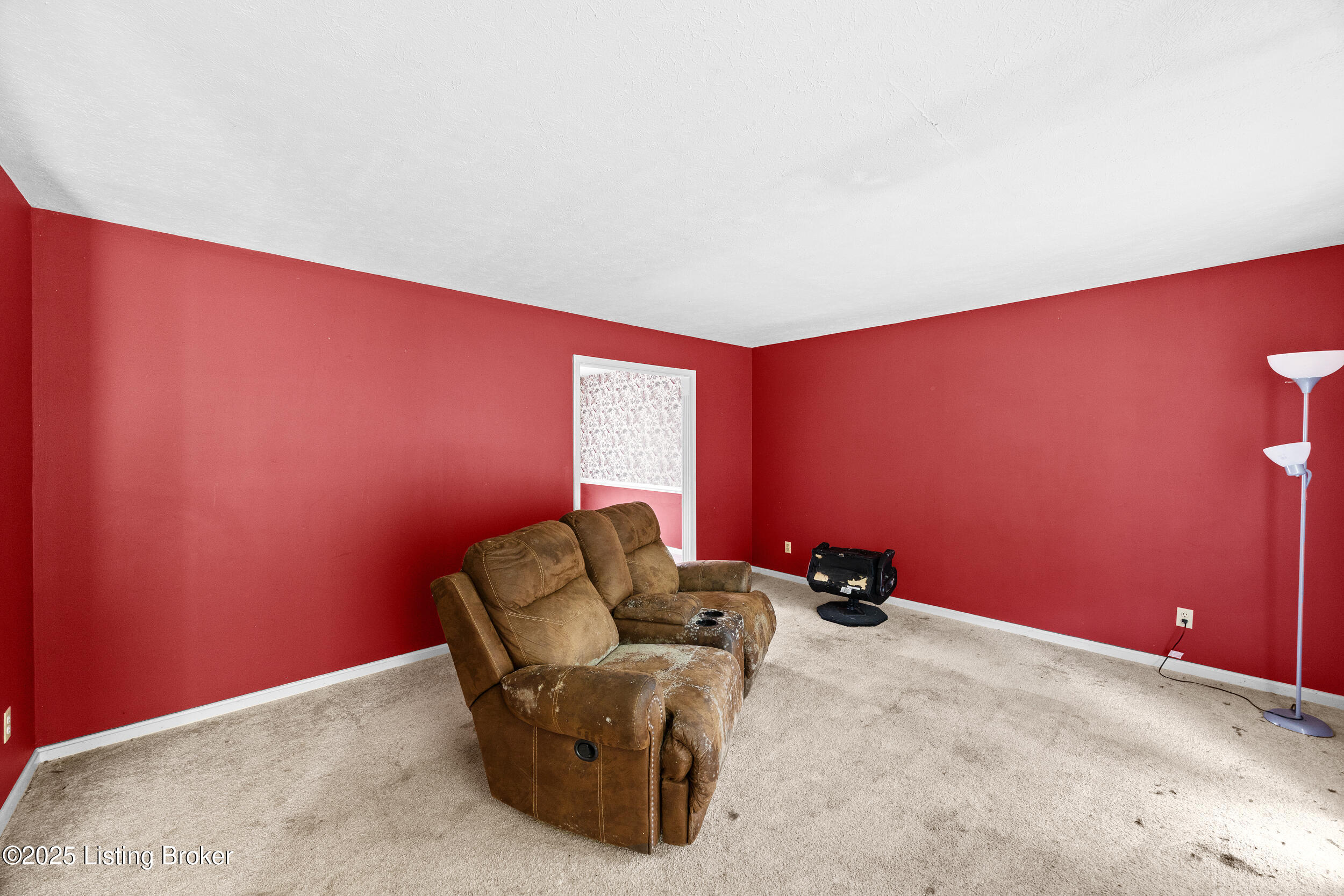 14821 Old Taylorsville Rd