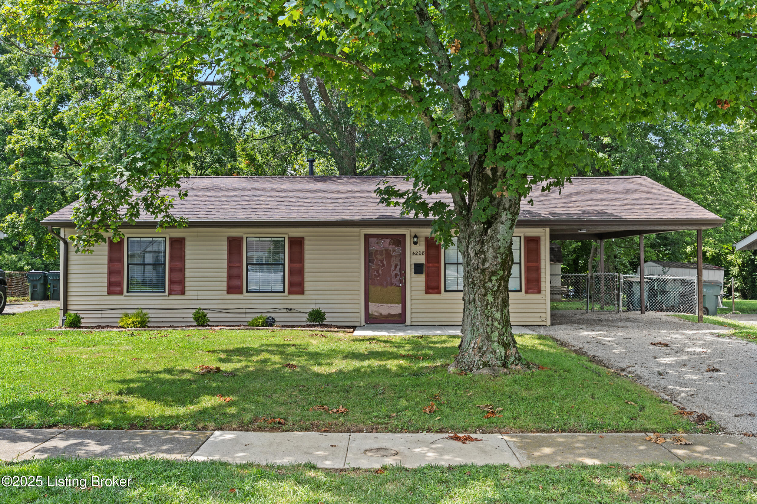 4208 Leo Ln