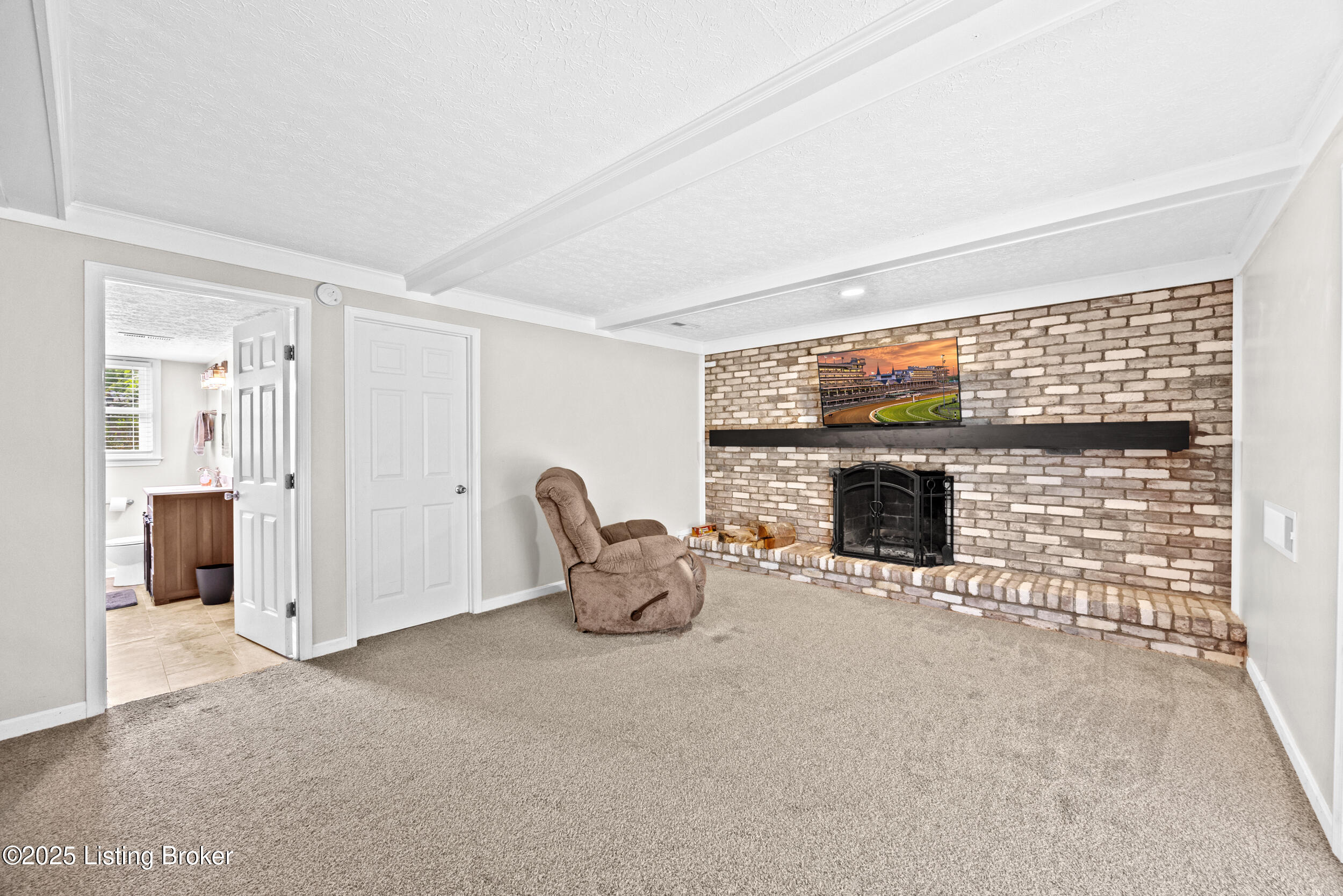 10101 Westwego Pl