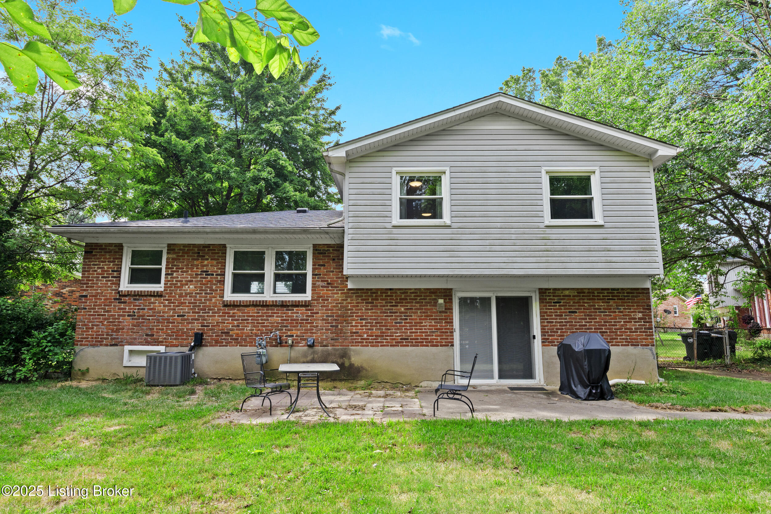 10101 Westwego Pl