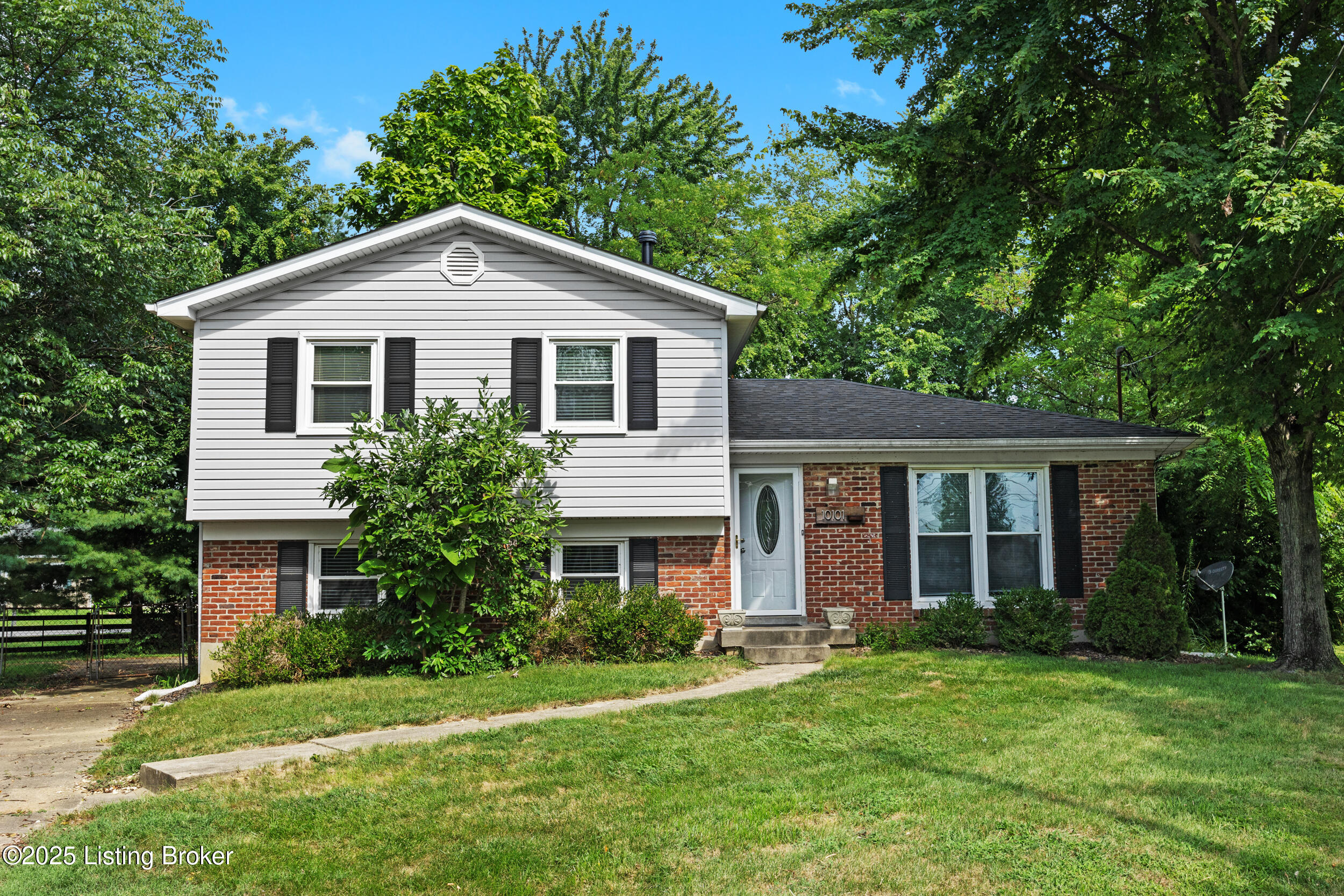 10101 Westwego Pl