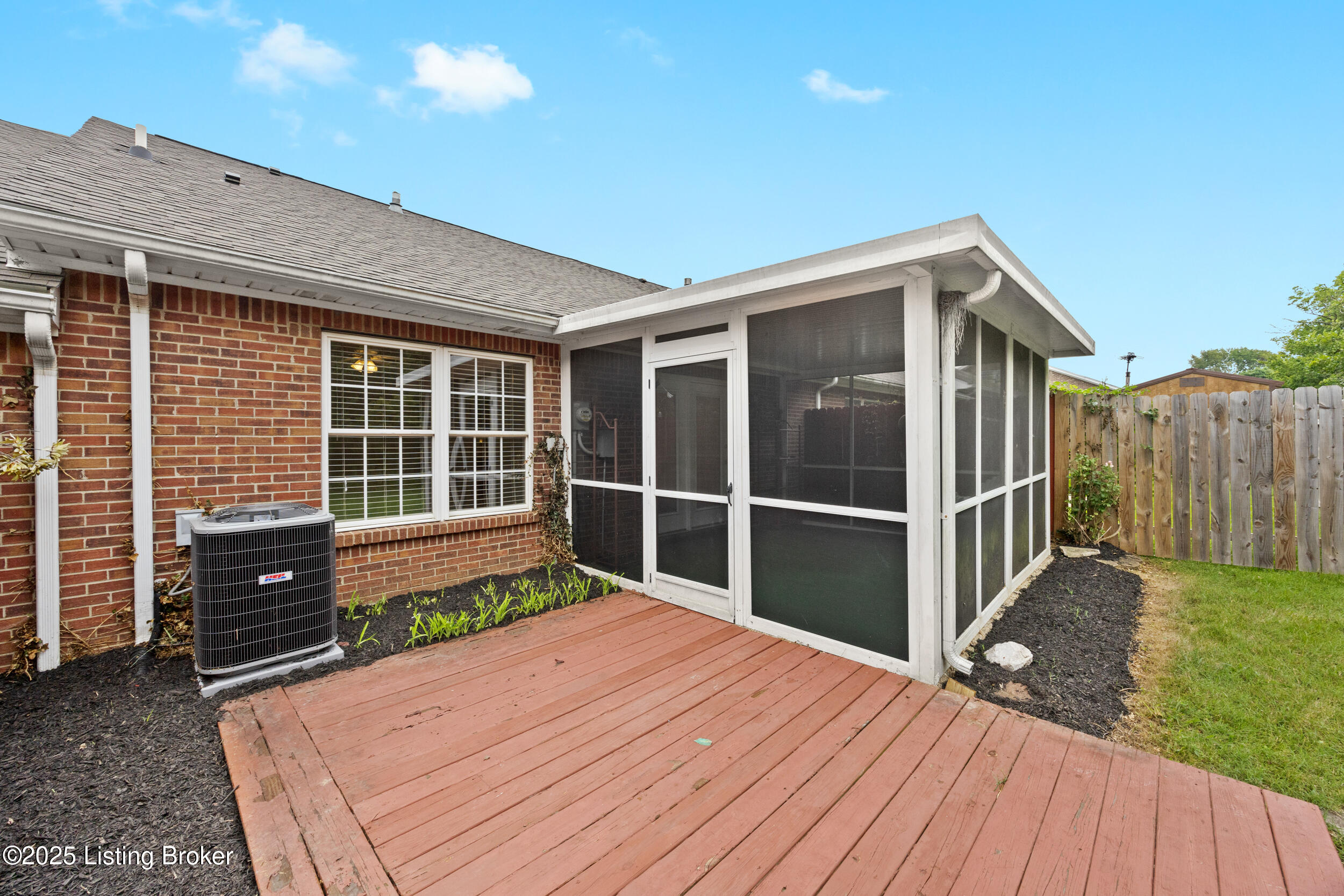 12403 Spring Meadow Dr