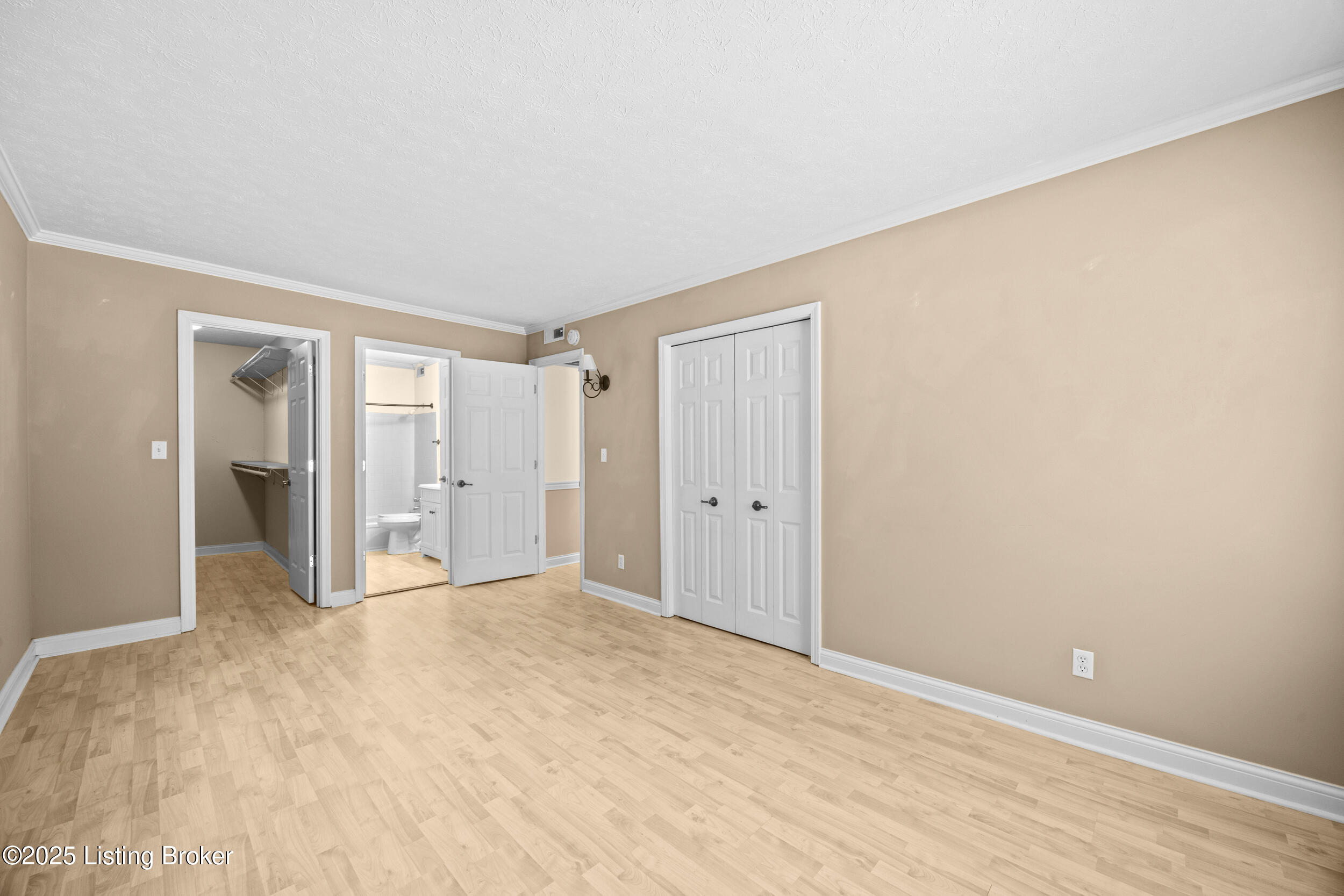 728 Zorn Ave, 12