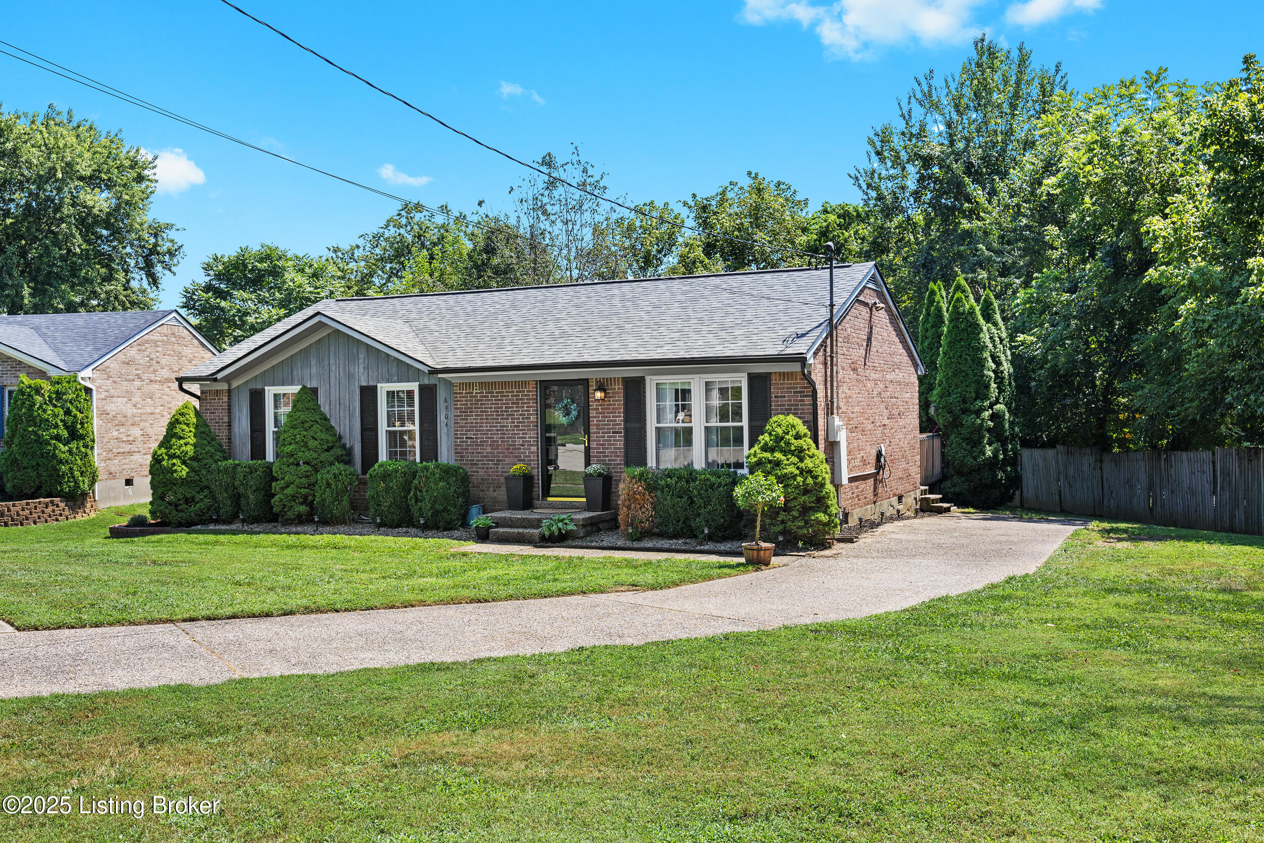 6904 Jessica Ct