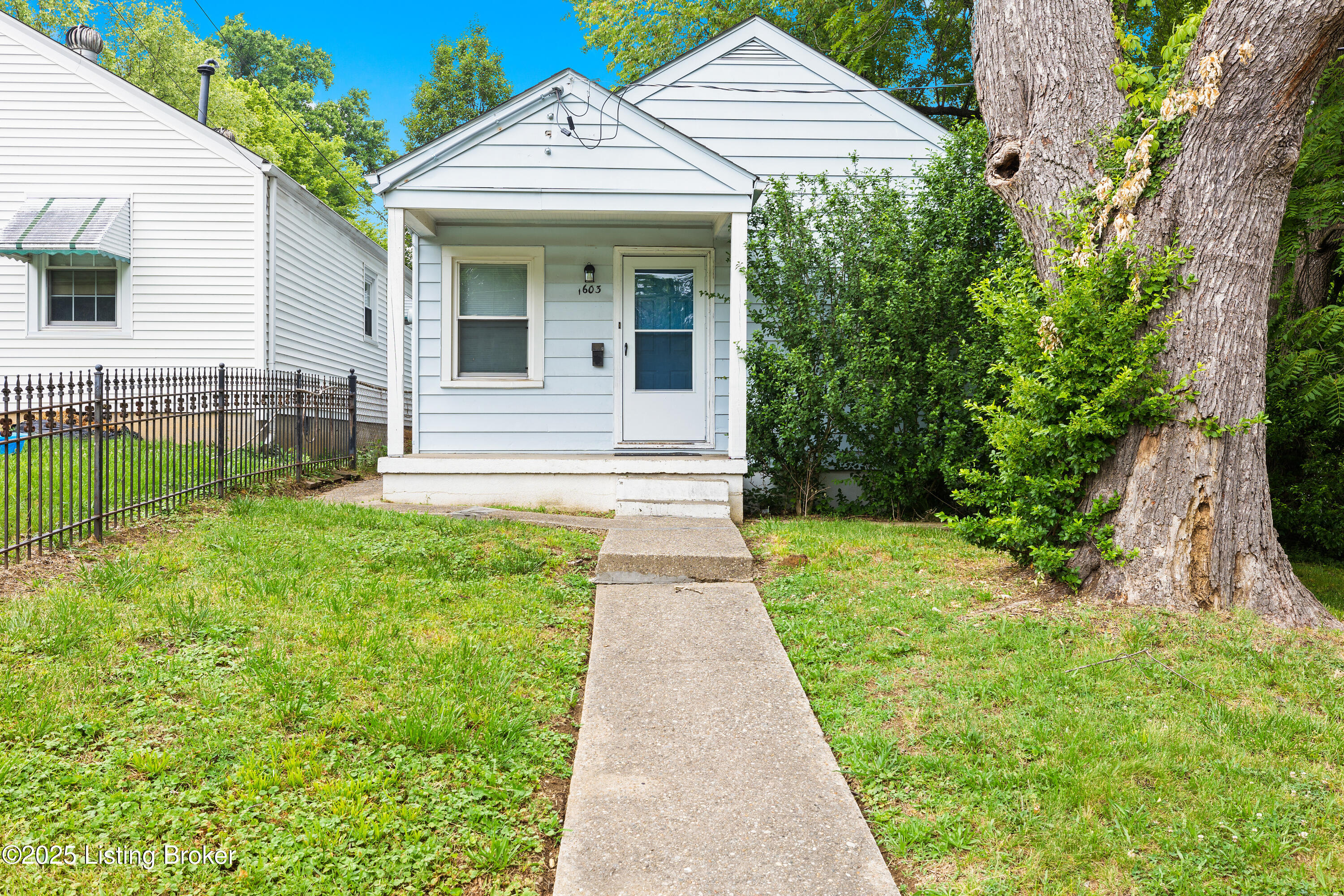 1603 Haskin Ave