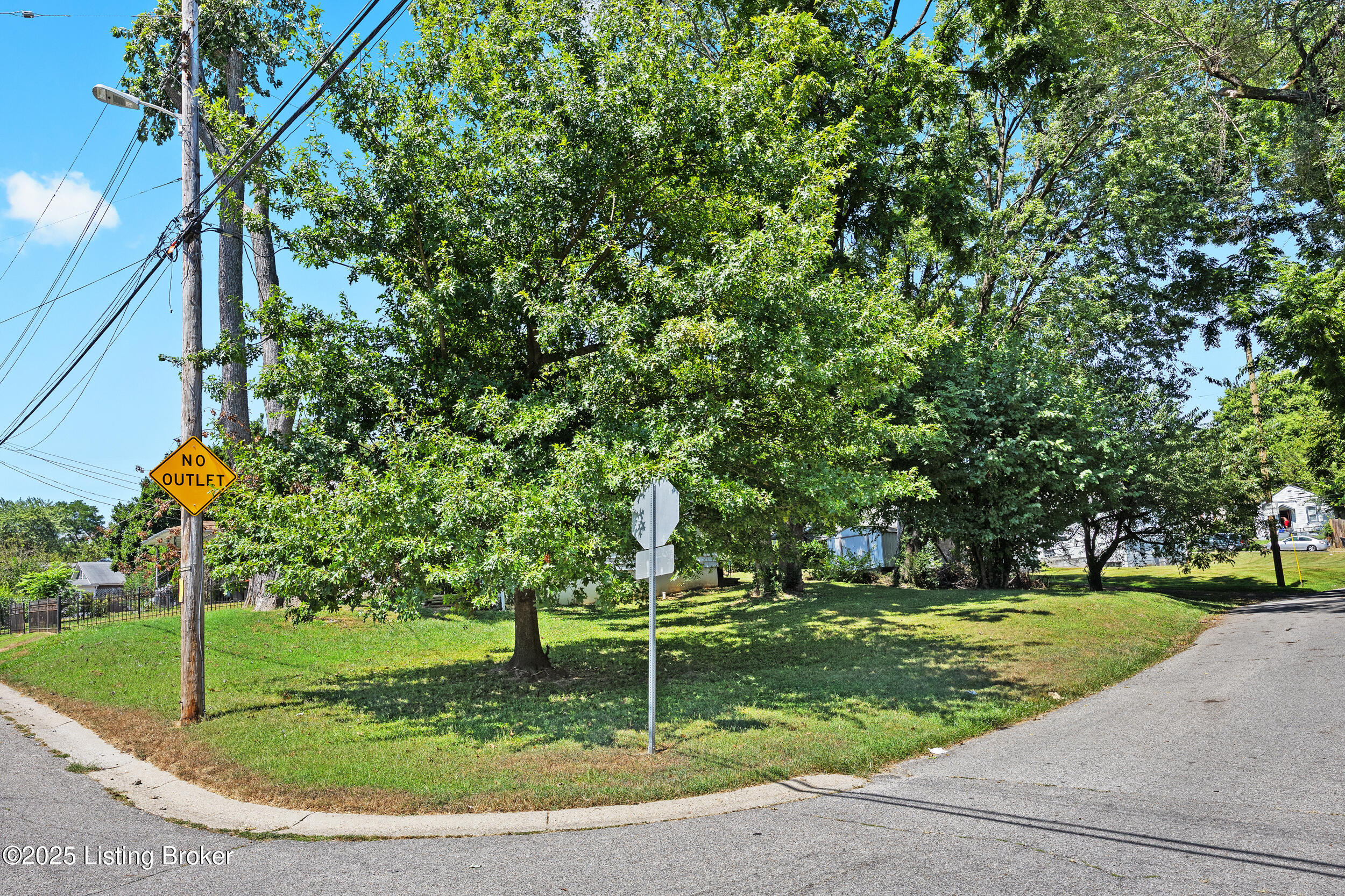 1603 Haskin Ave