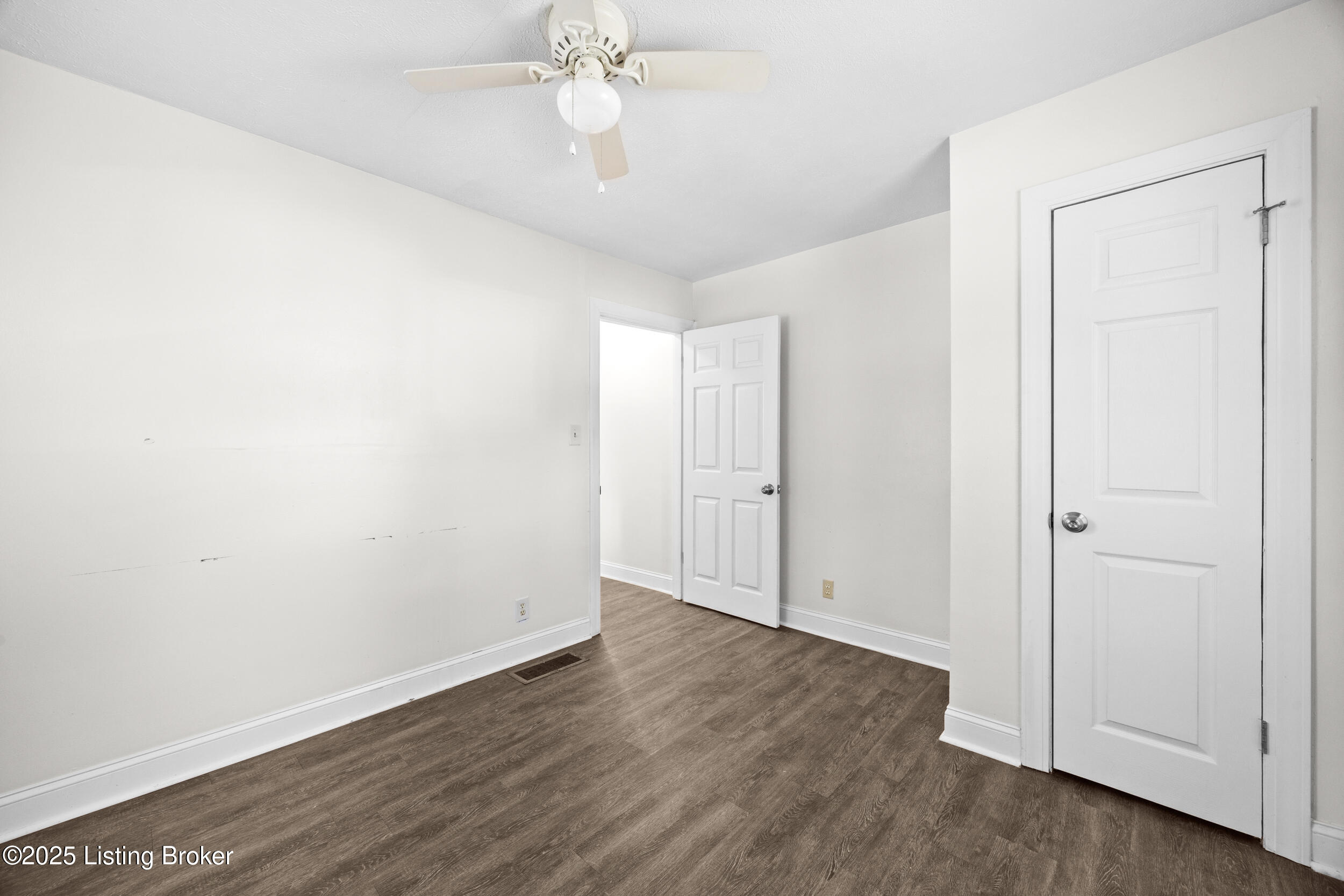 1603 Haskin Ave
