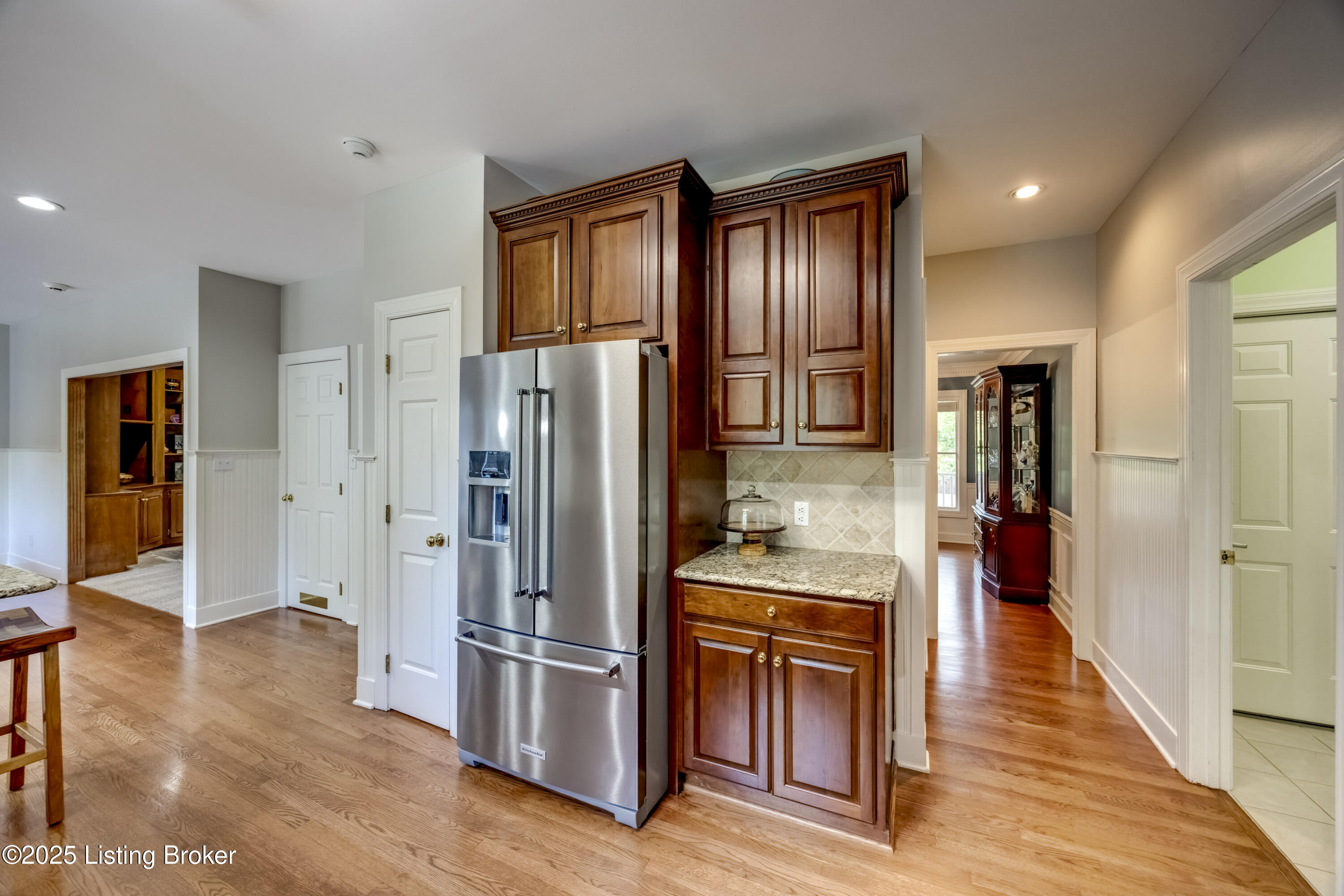 3617 Red Oak Dr, La Grange