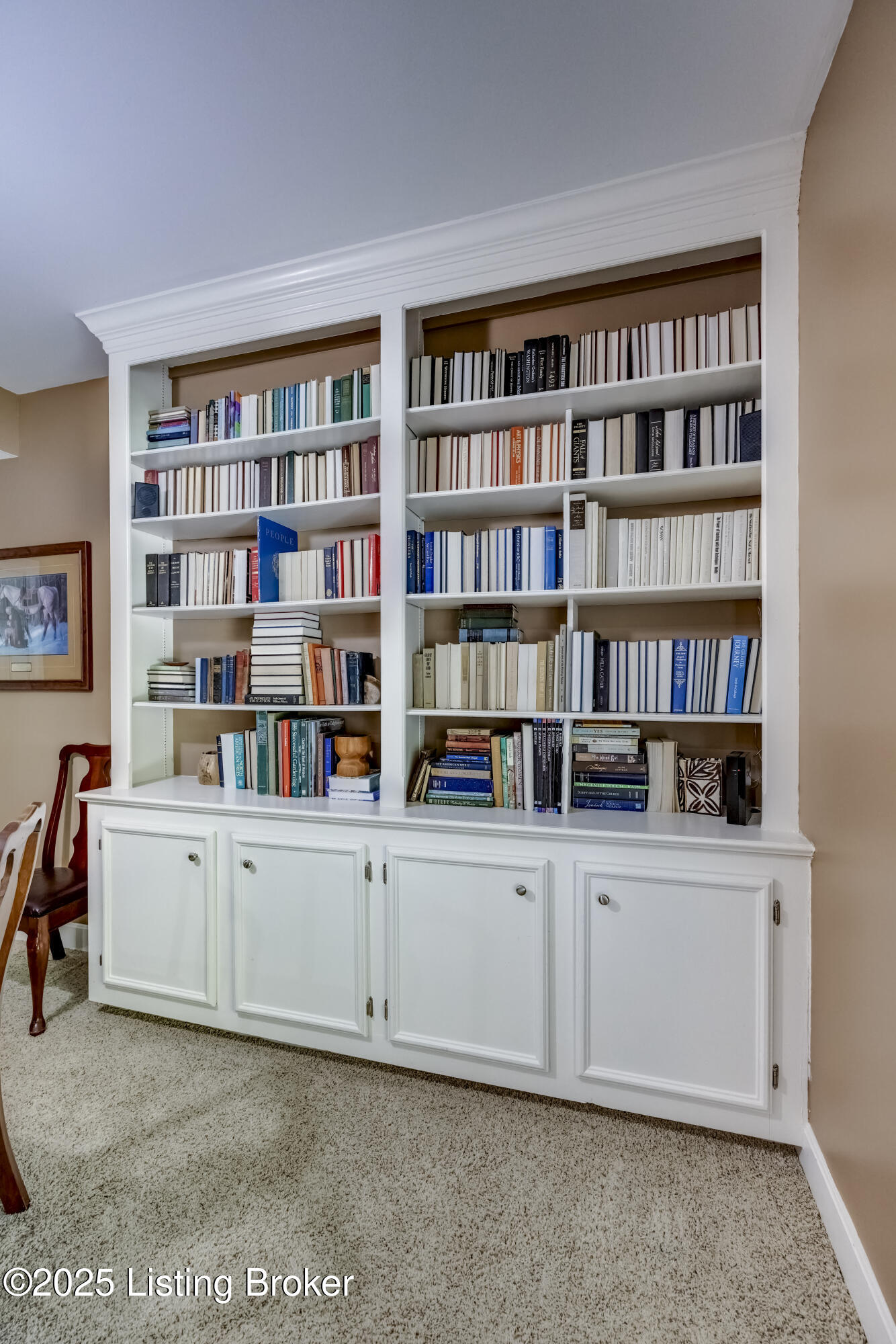 3617 Red Oak Dr, La Grange