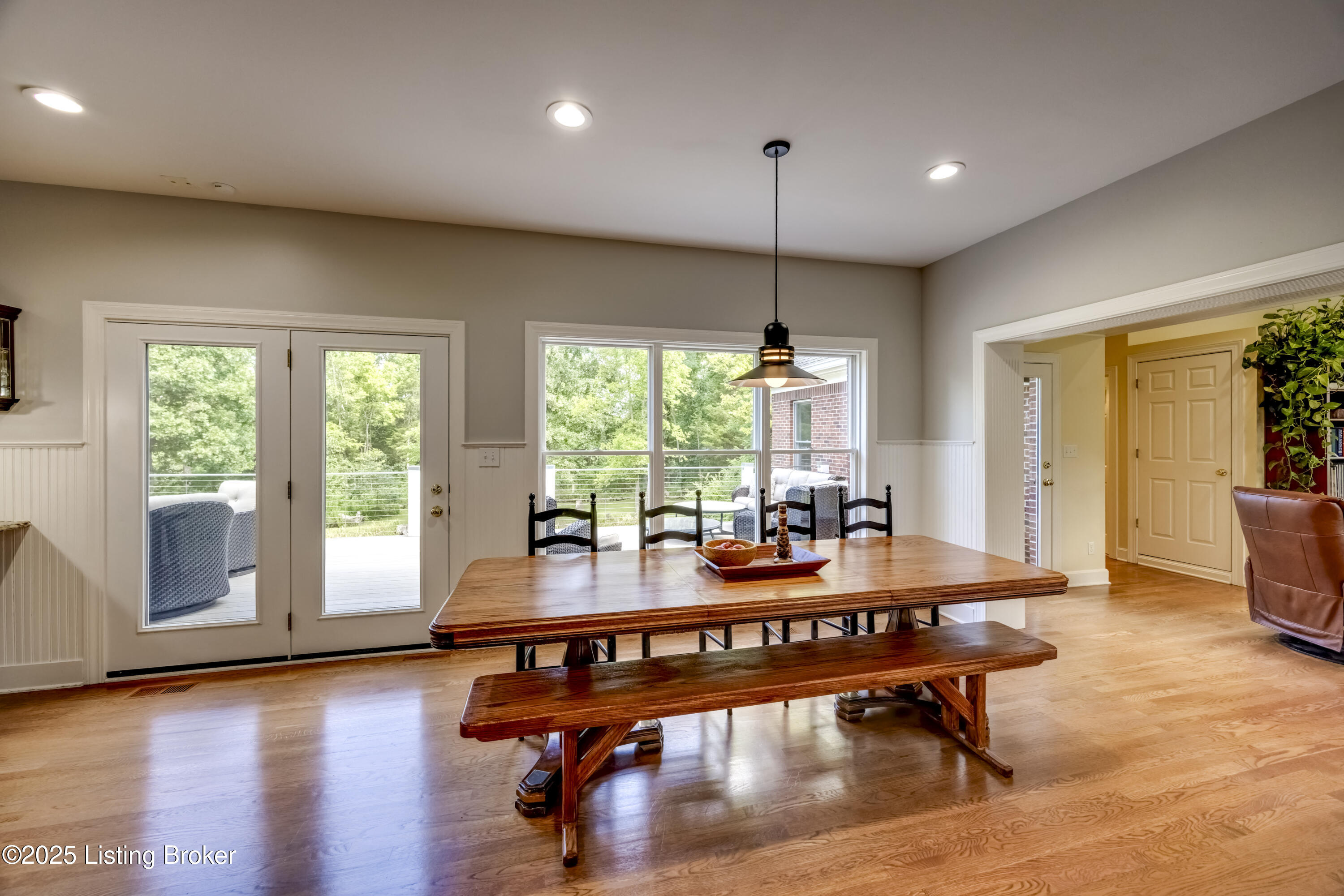 3617 Red Oak Dr, La Grange