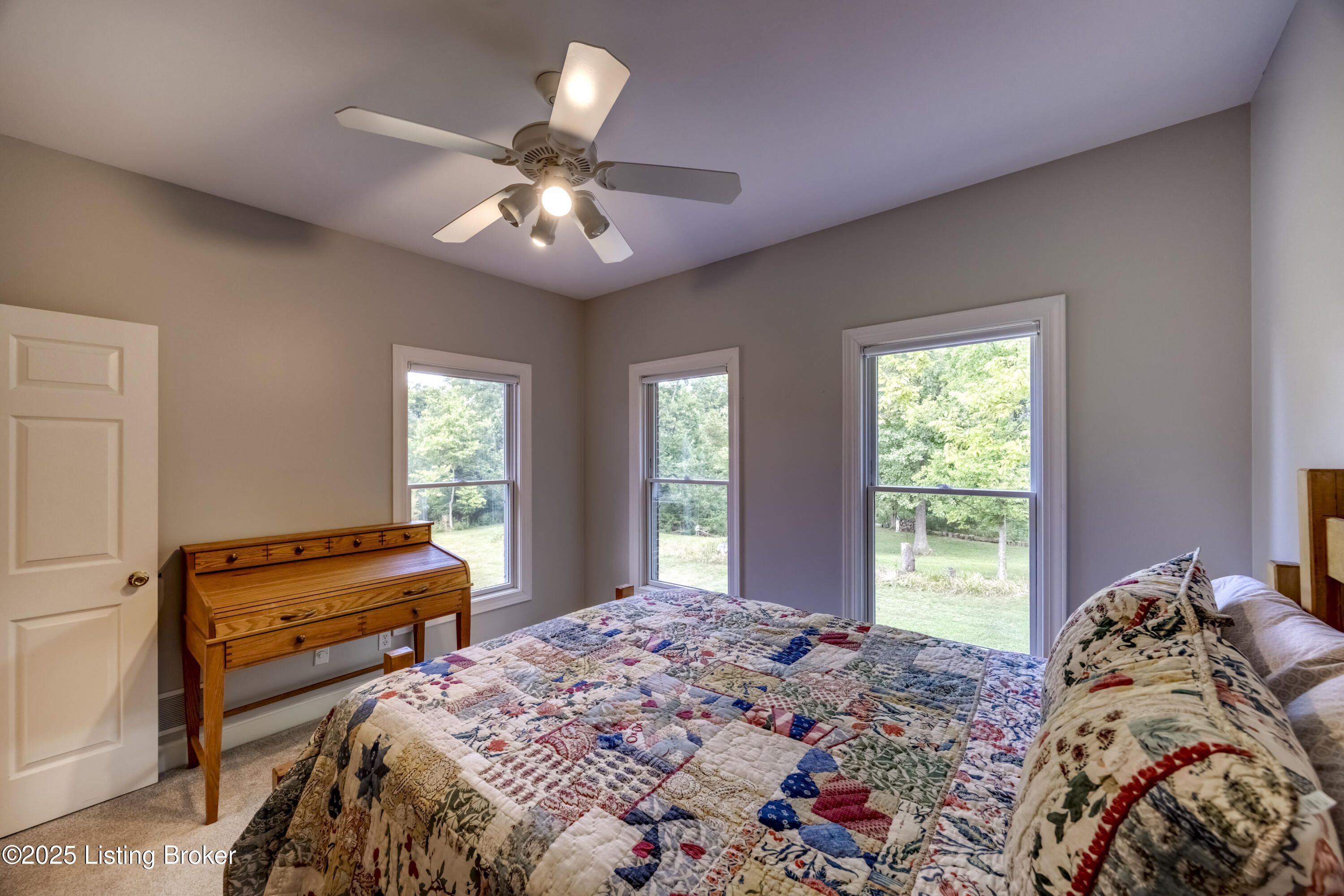 3617 Red Oak Dr, La Grange