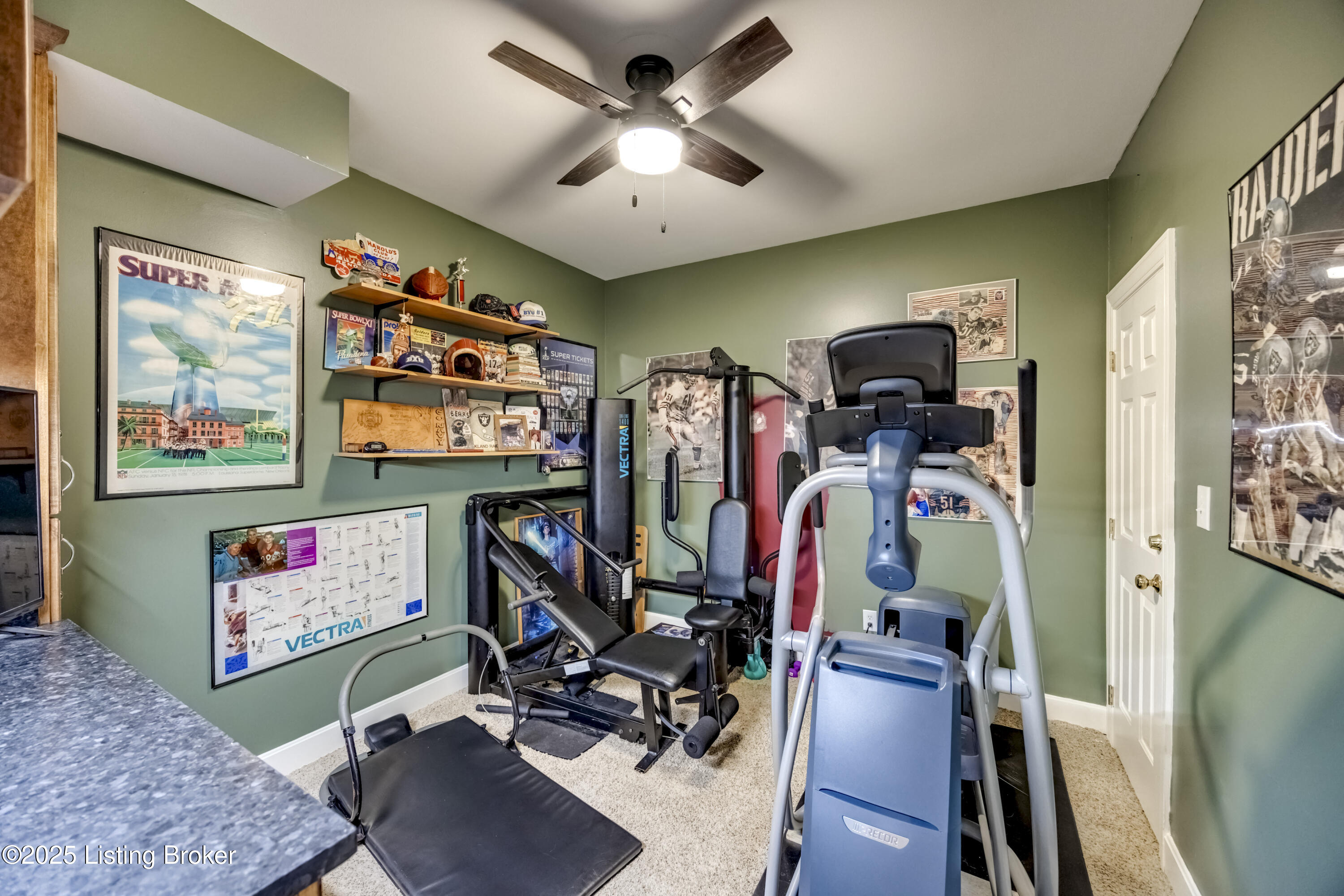 3617 Red Oak Dr, La Grange