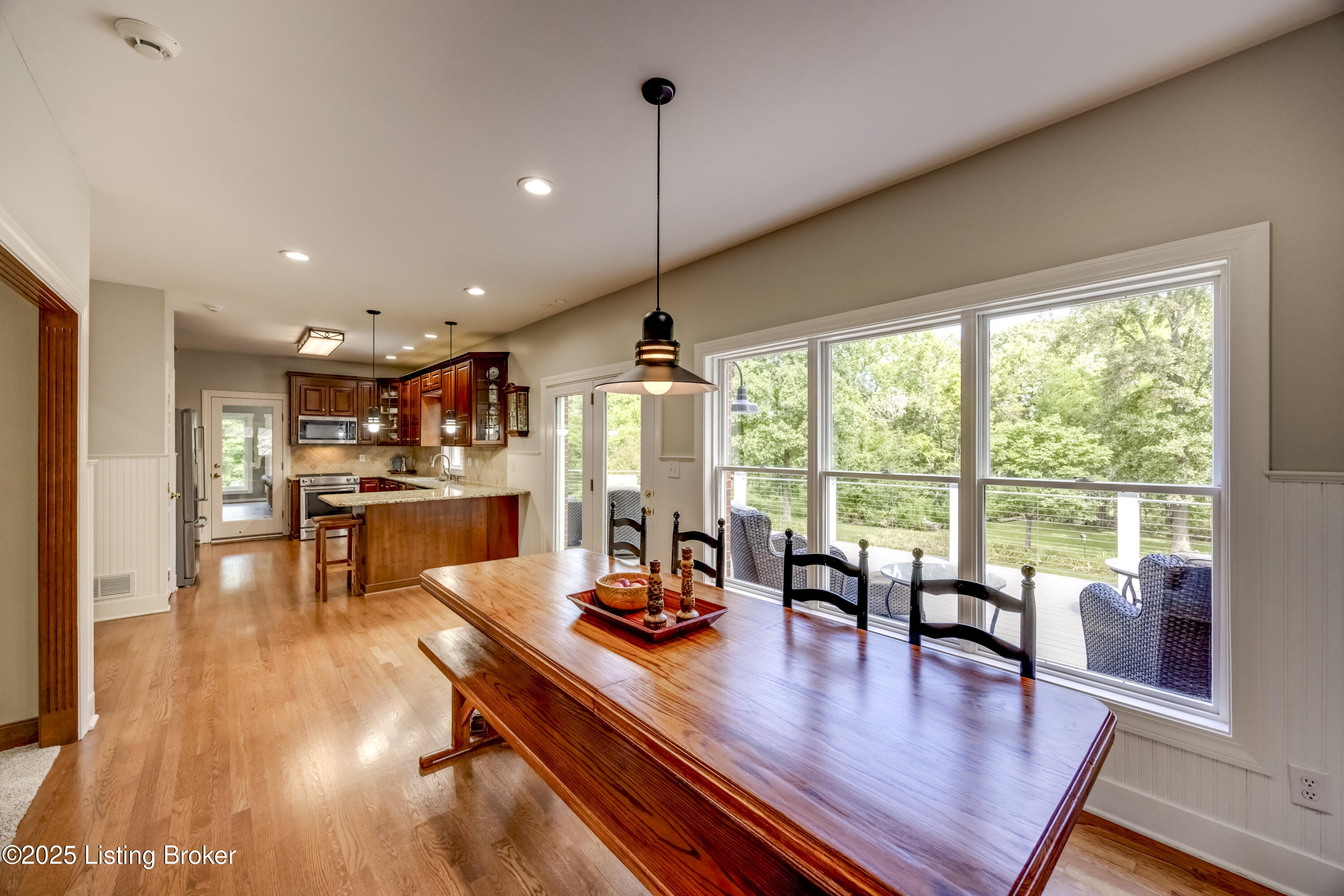 3617 Red Oak Dr, La Grange