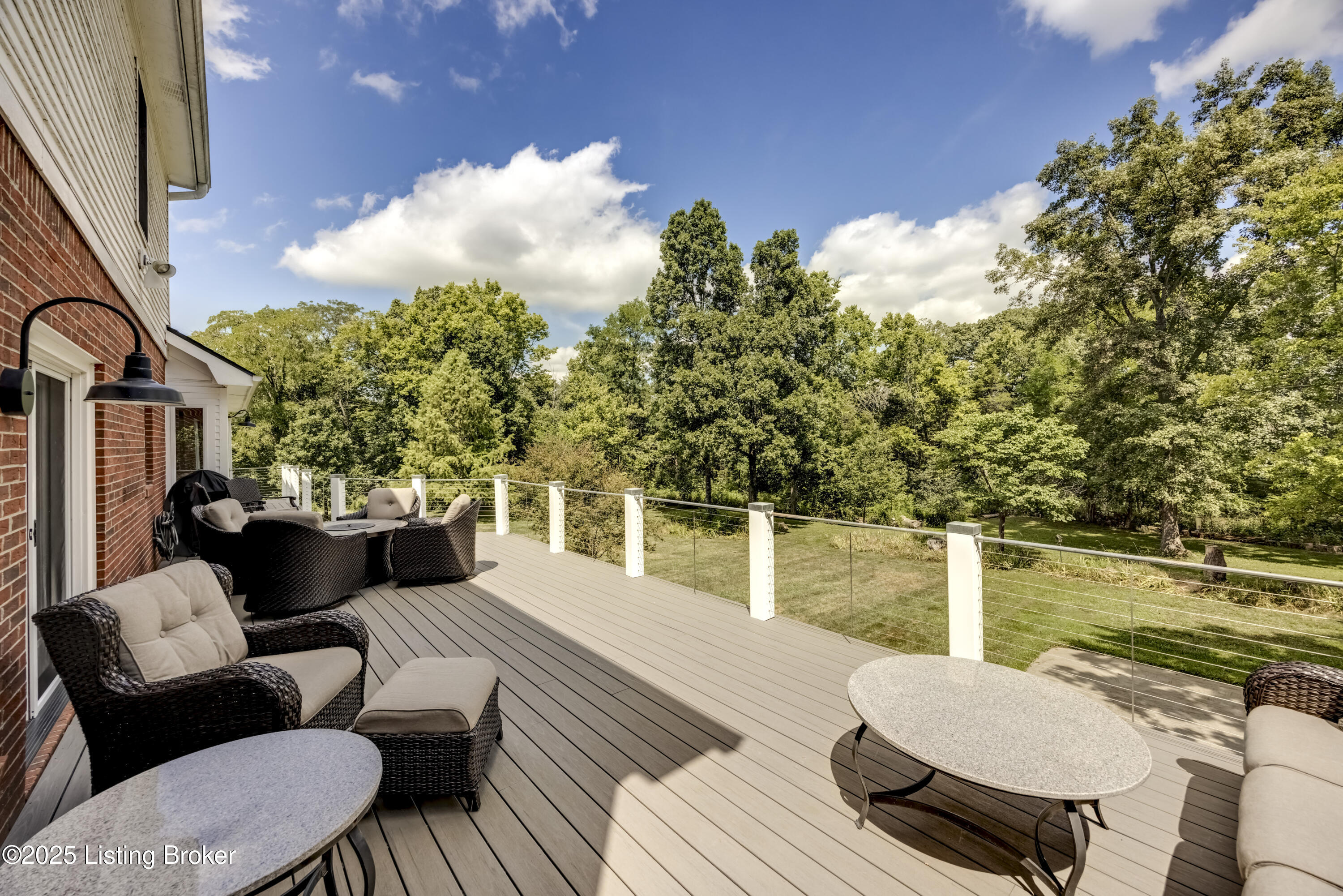 3617 Red Oak Dr, La Grange