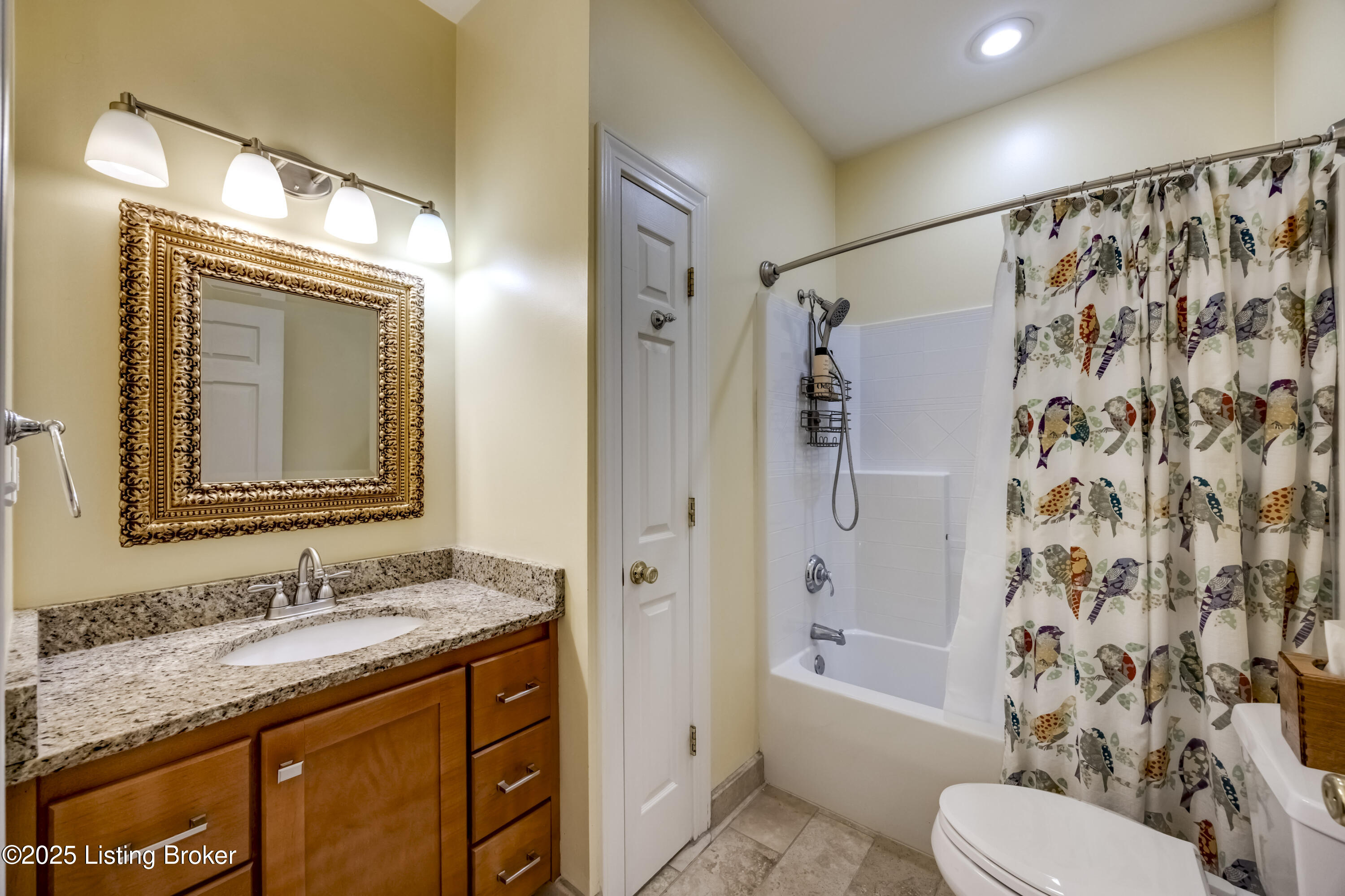 3617 Red Oak Dr, La Grange