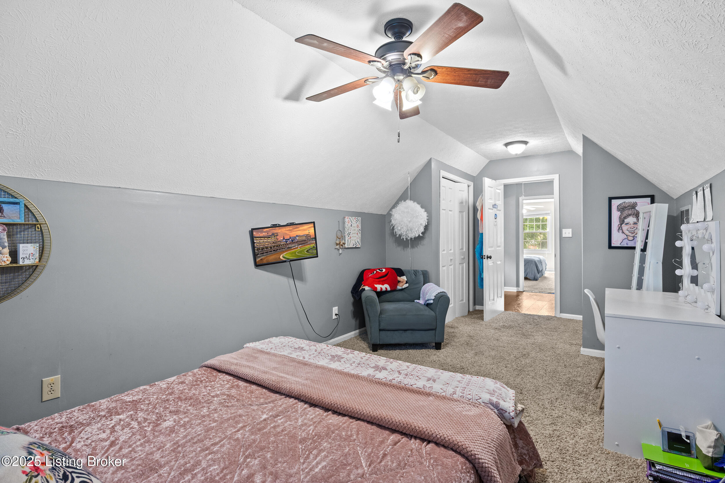 7603 Garden View Ct