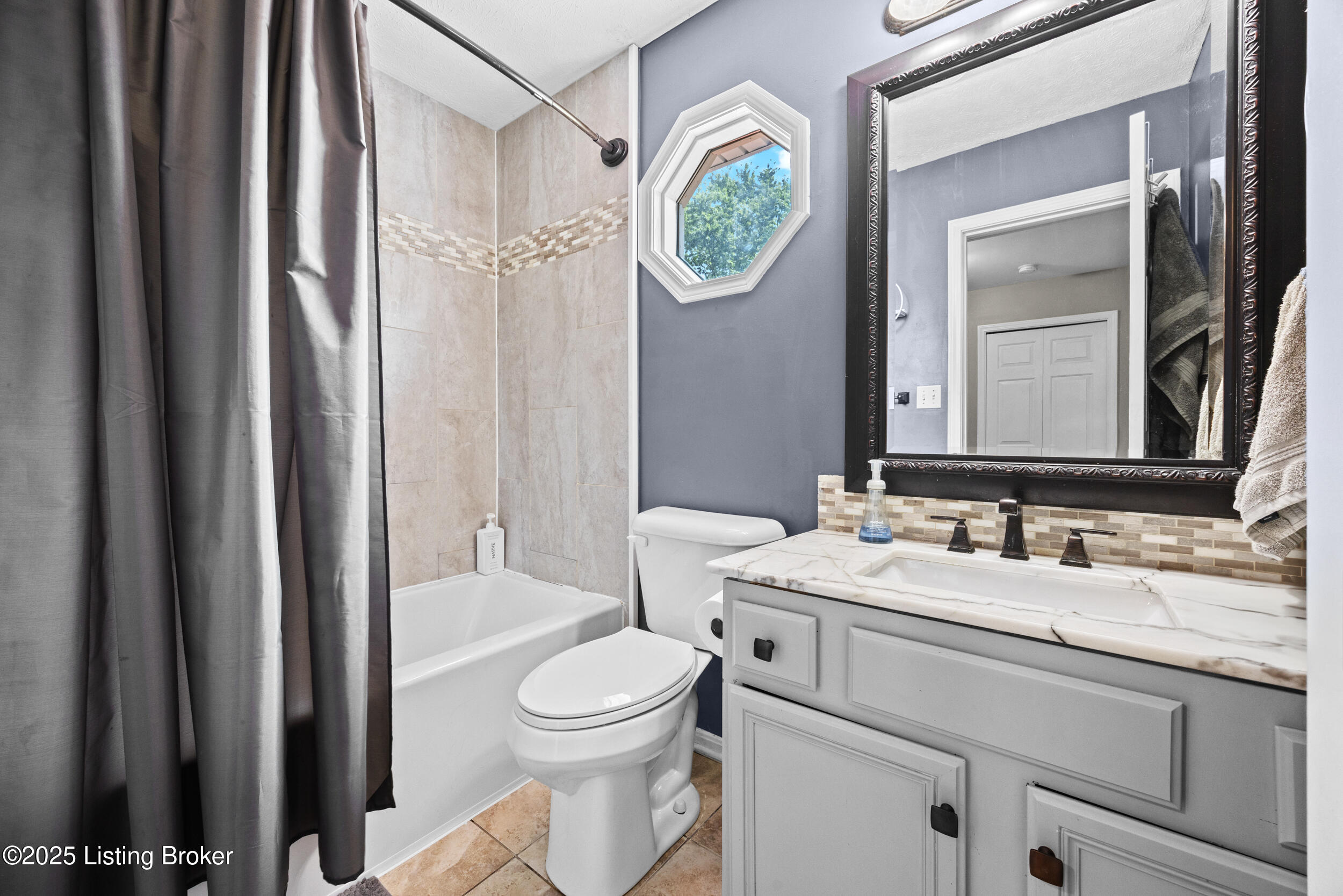 7603 Garden View Ct