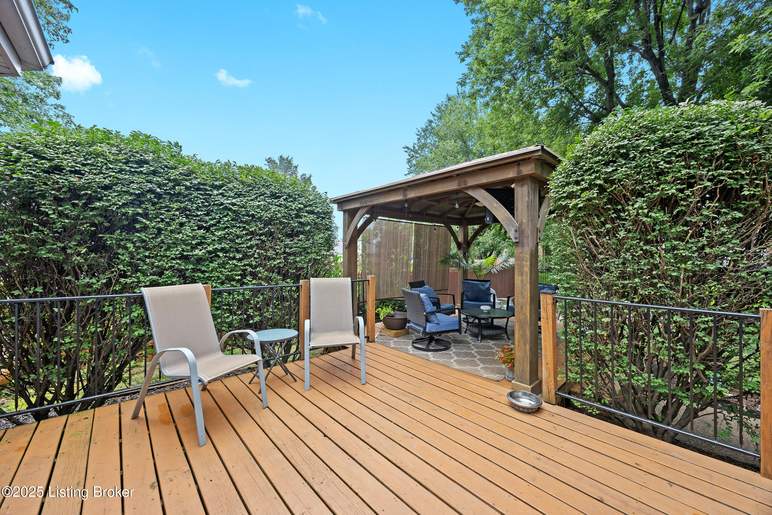 7603 Garden View Ct